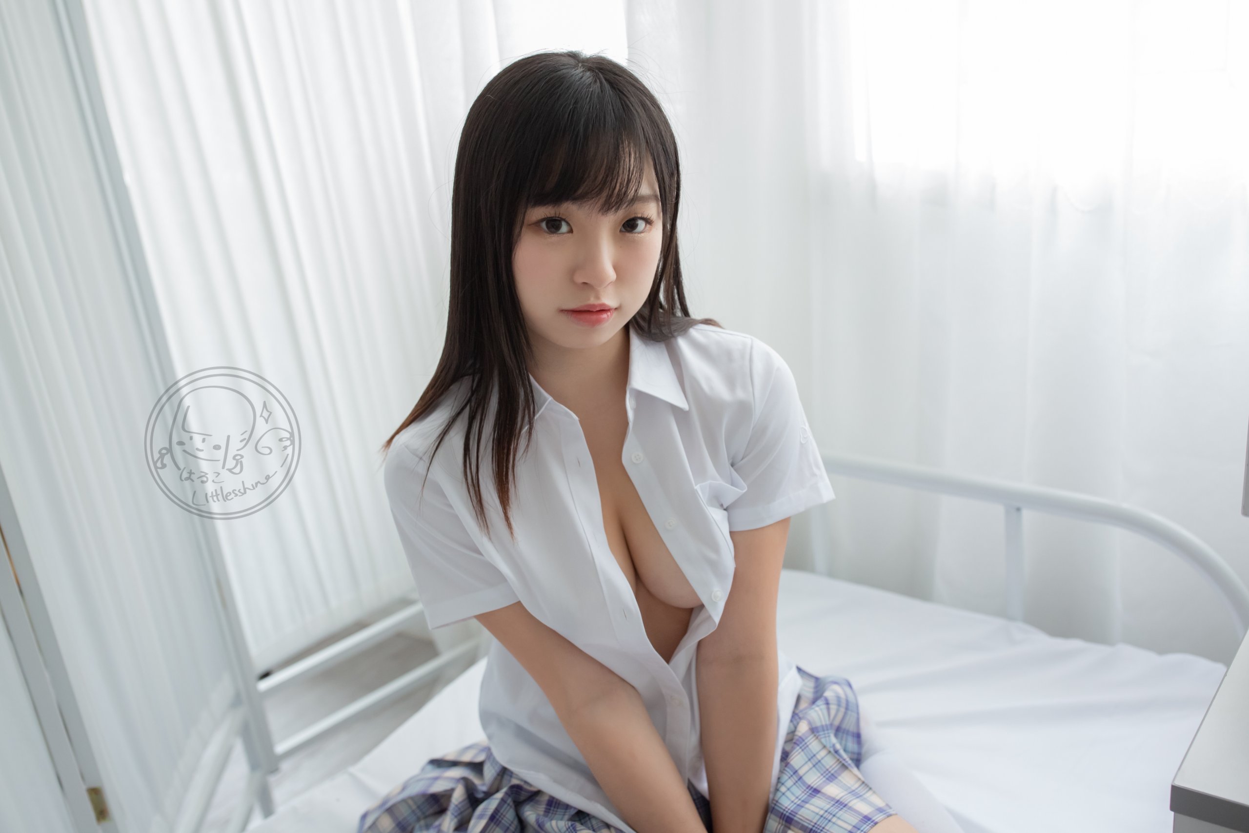 "Hàng ngàn bức ảnh khiêu dâm độc ác" của Littlesshine đã được đồn đại là được công nhận bởi người nổi tiếng Internet có khuôn mặt trẻ em của Hồng Kông.