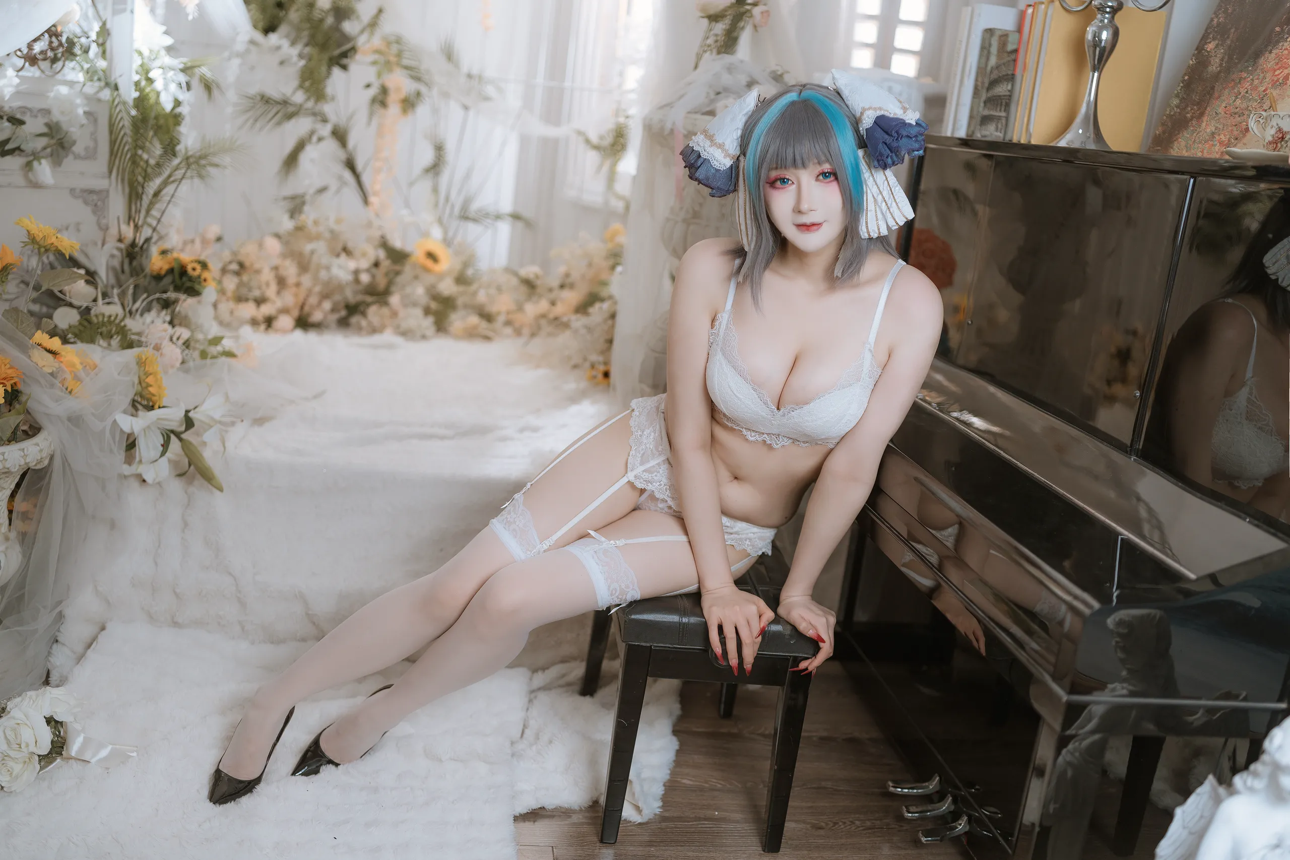 Thỏ béo - Váy Cheshire
