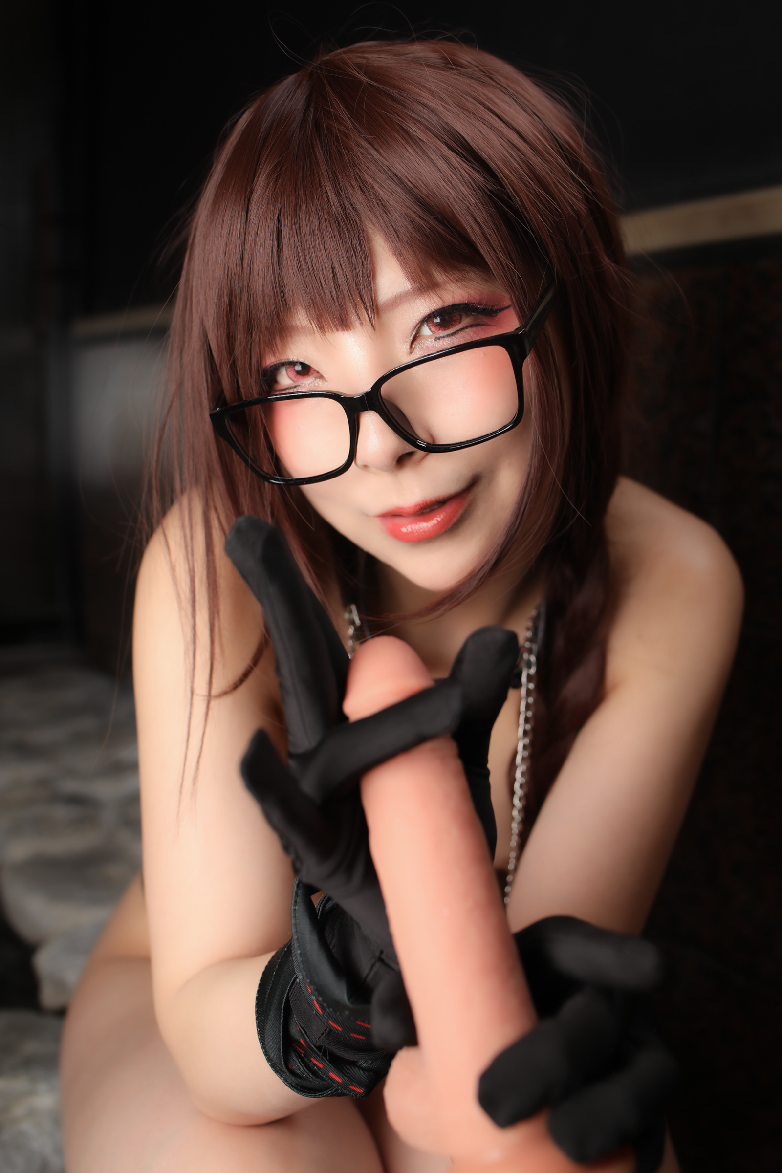 Yu Bijin Senpai's Snake chèn vào ma của cô ấy, hậu môn, và cô ấy cums khi cô ấy rắn và móc mũi ahegao