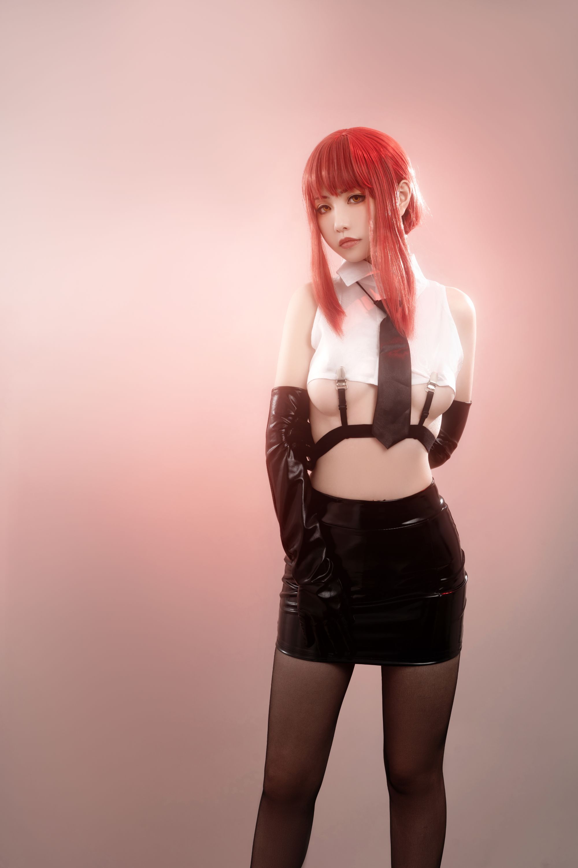 Hornycos - Cosplays đẹp mắt tóc đỏ như người đàn ông cưa máy Makima (Patreon)