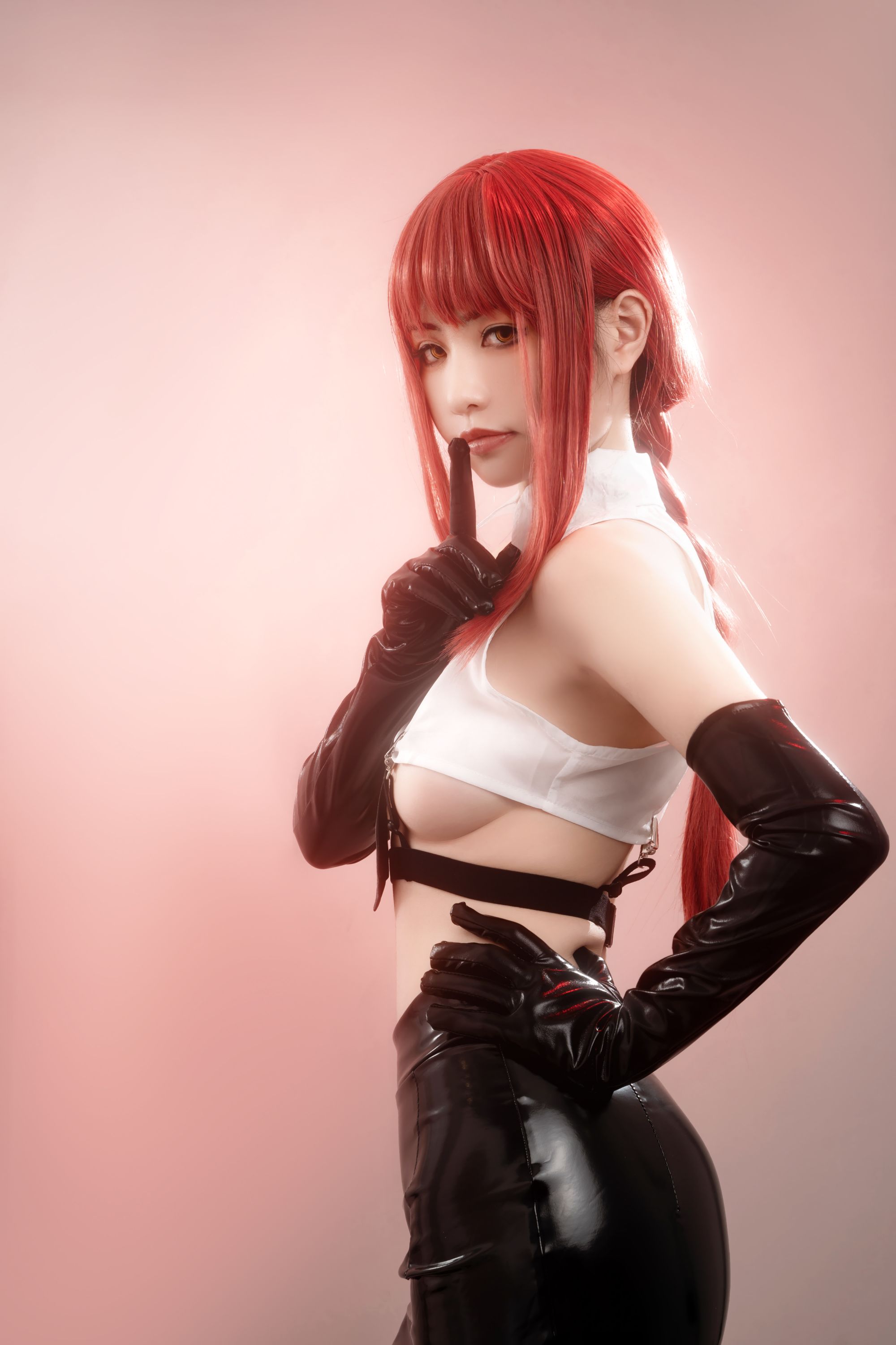 Hornycos - Cosplays đẹp mắt tóc đỏ như người đàn ông cưa máy Makima (Patreon)