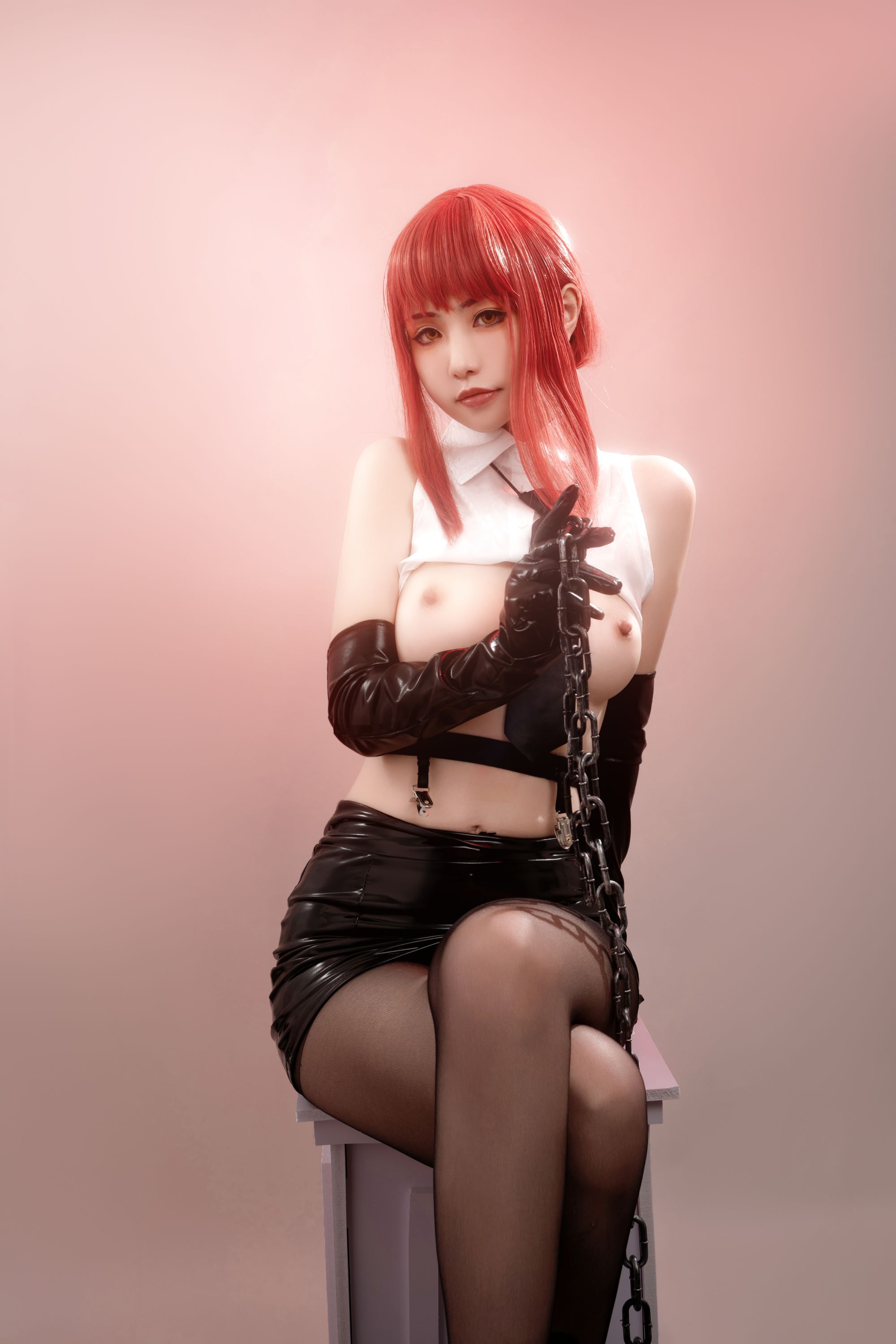 Hornycos - Cosplays đẹp mắt tóc đỏ như người đàn ông cưa máy Makima (Patreon)