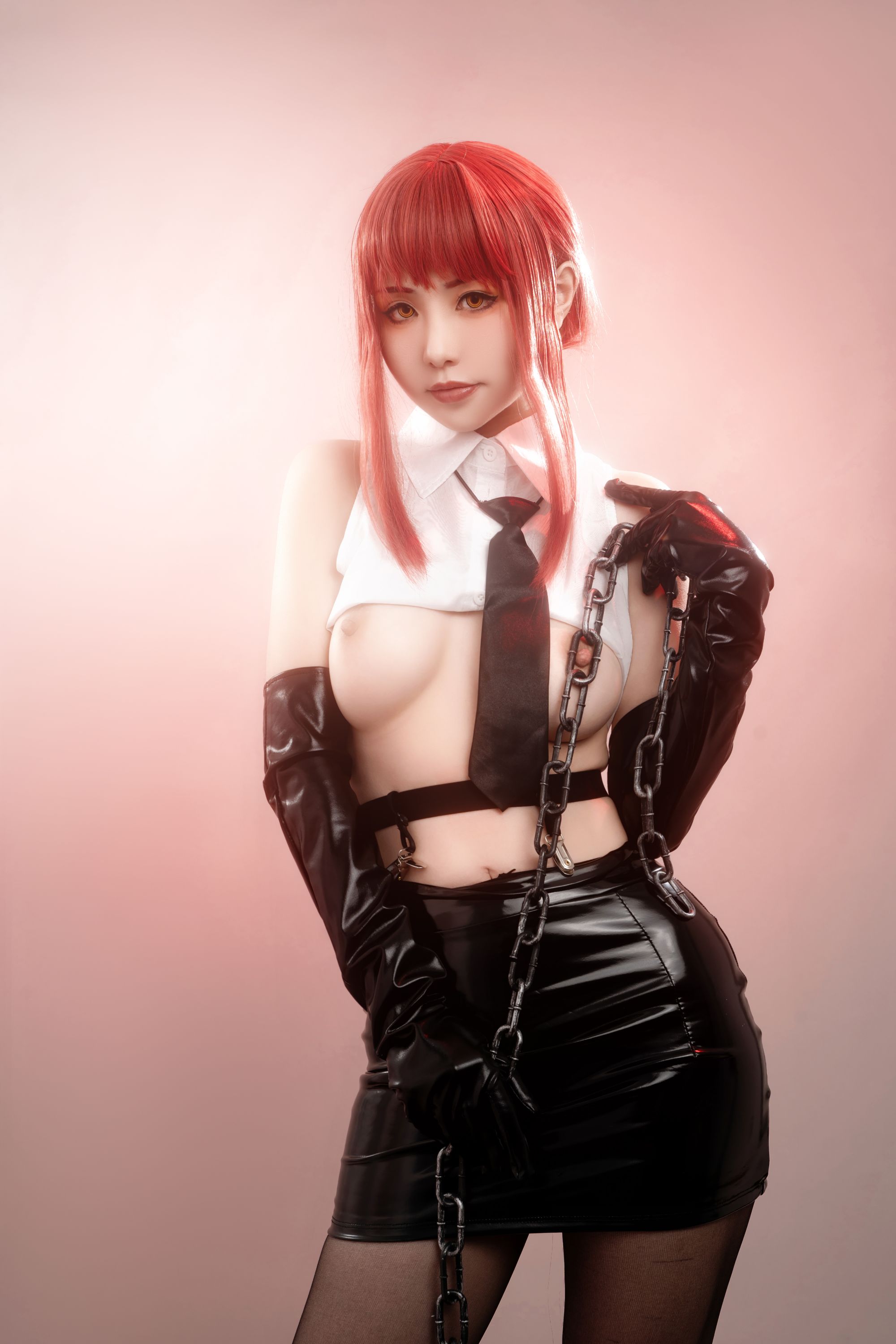 Hornycos - Cosplays đẹp mắt tóc đỏ như người đàn ông cưa máy Makima (Patreon)