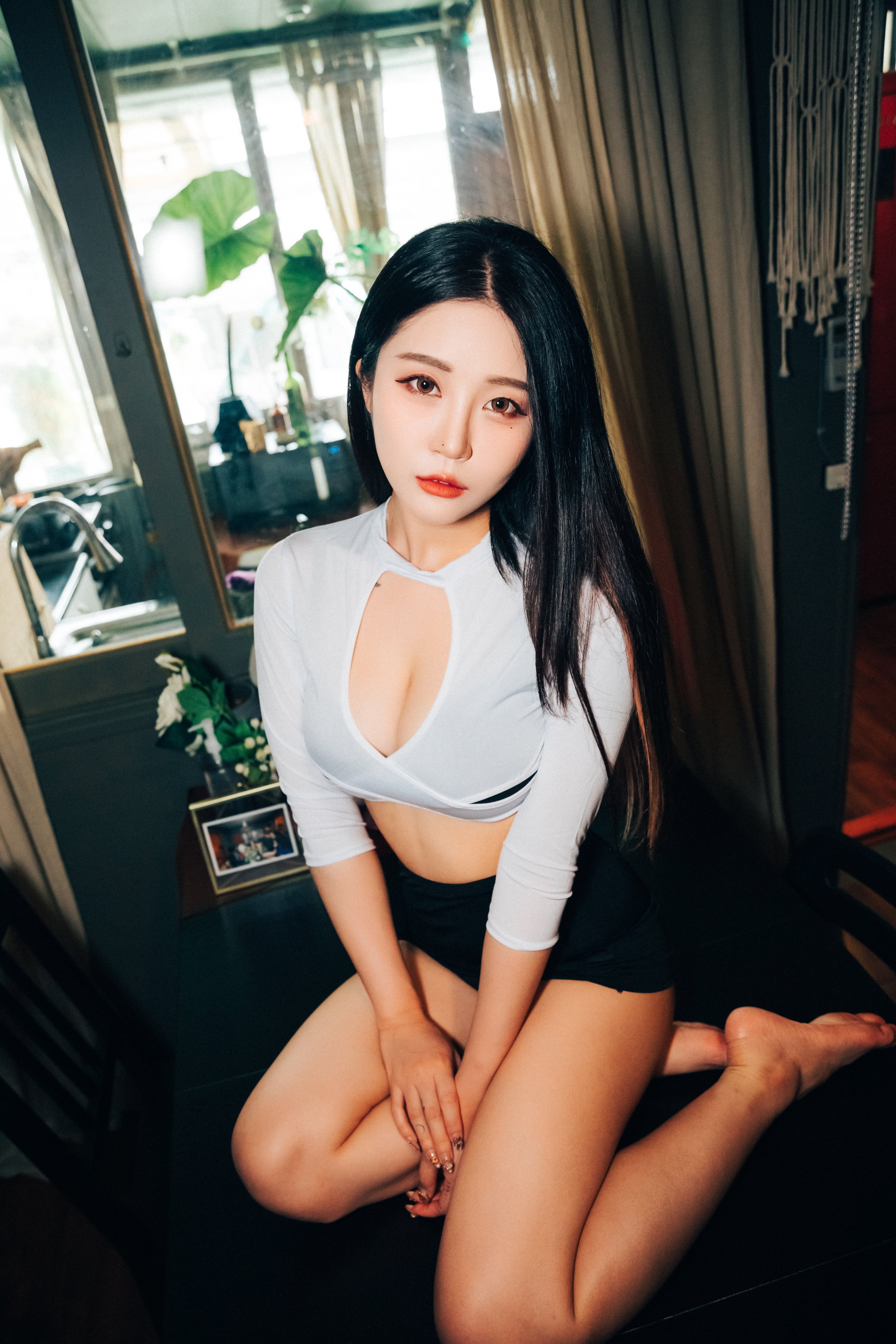 [Loozy] Roomate - Bomi
