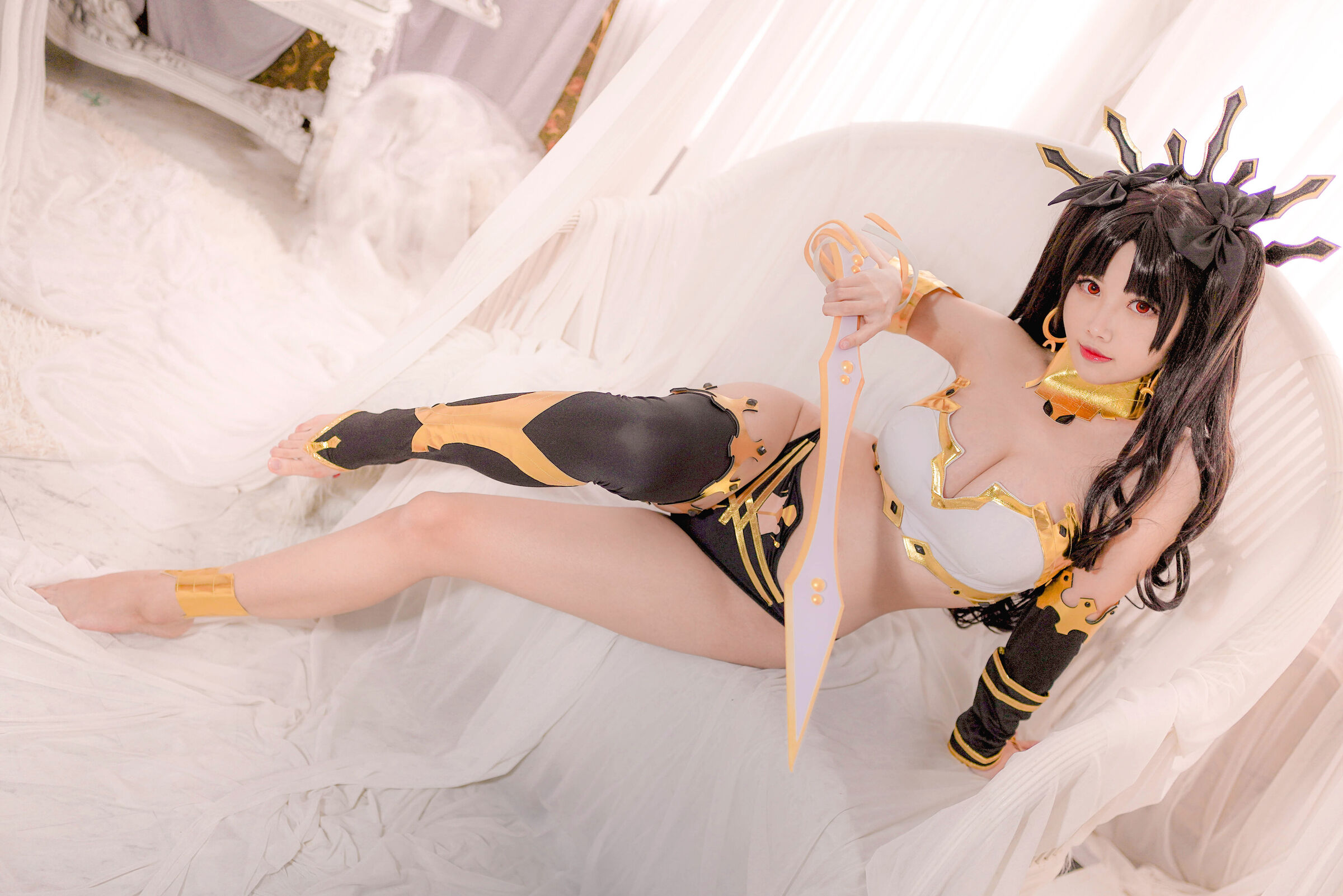 Arty Huang - Ishtar