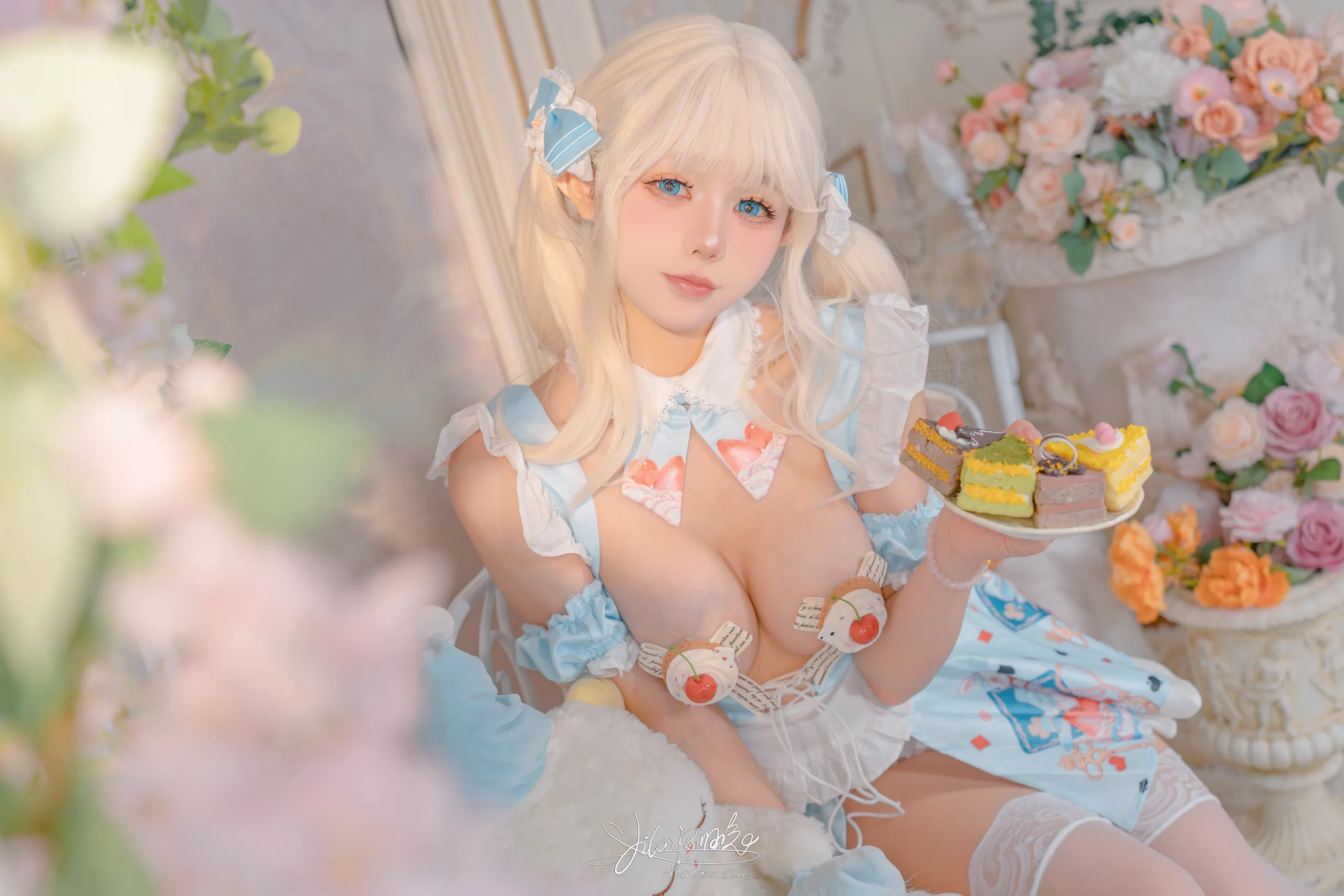 Yiko dưỡng ẩm Rabbit - Alice Cake