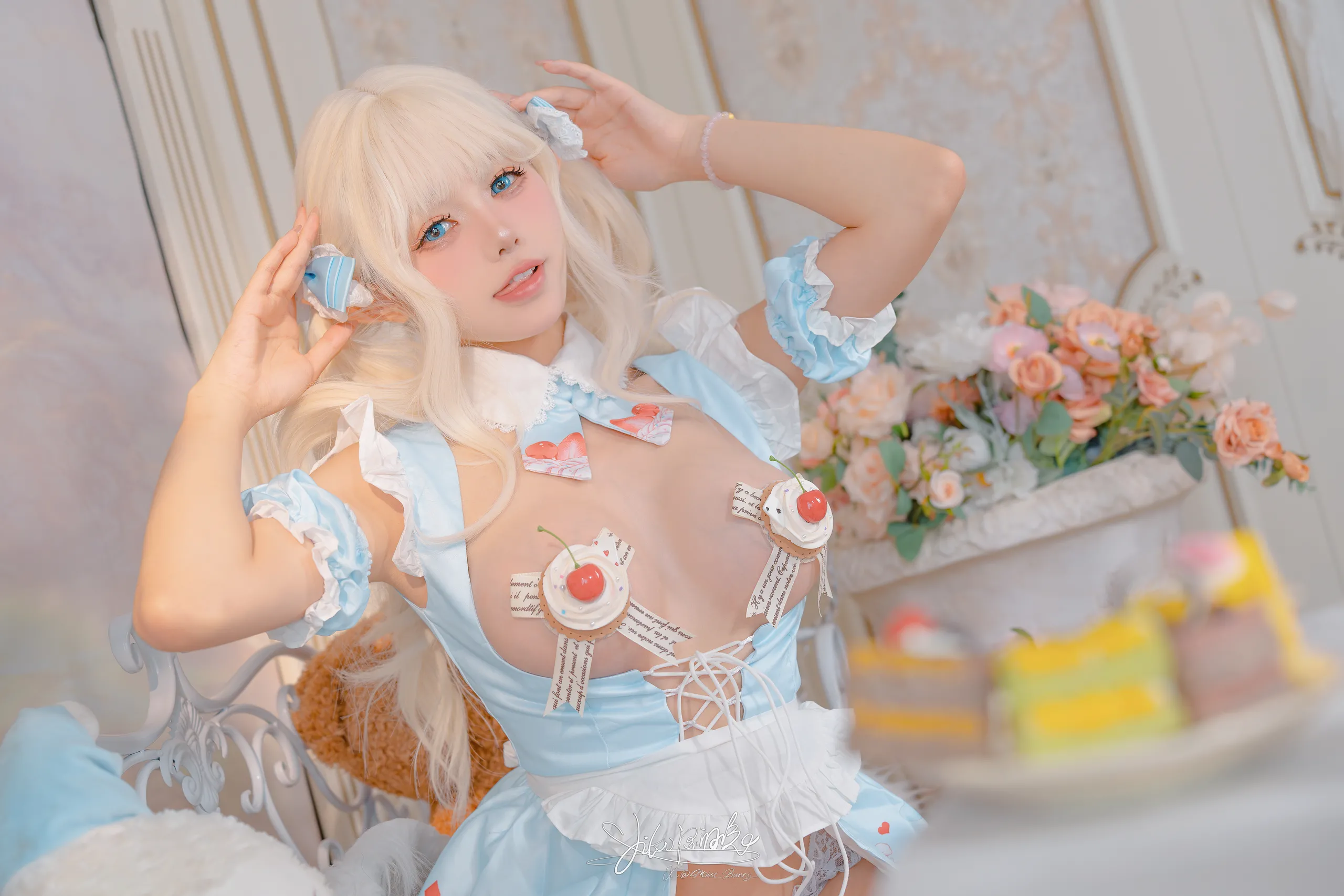 Yiko dưỡng ẩm Rabbit - Alice Cake