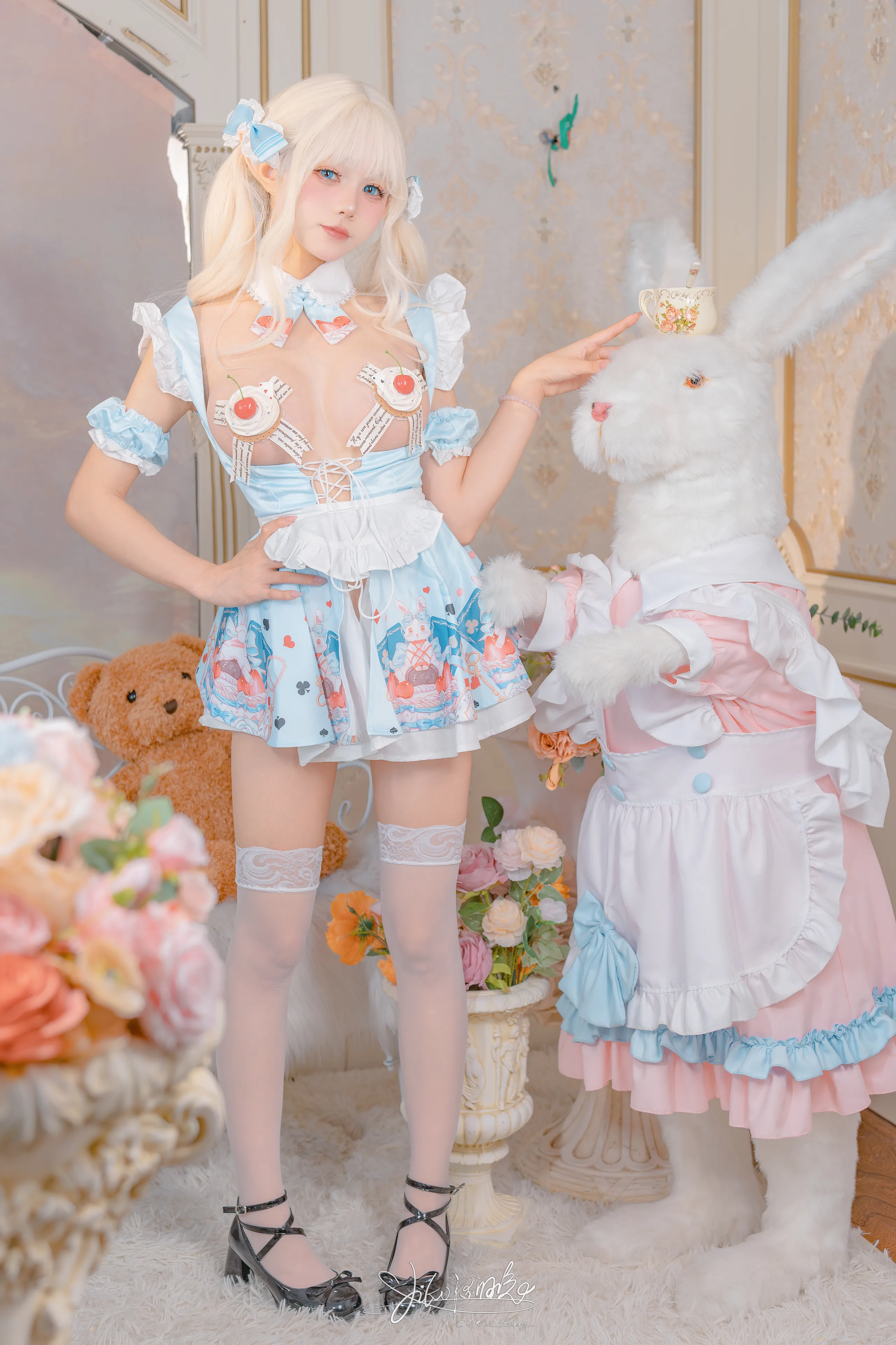 Yiko dưỡng ẩm Rabbit - Alice Cake