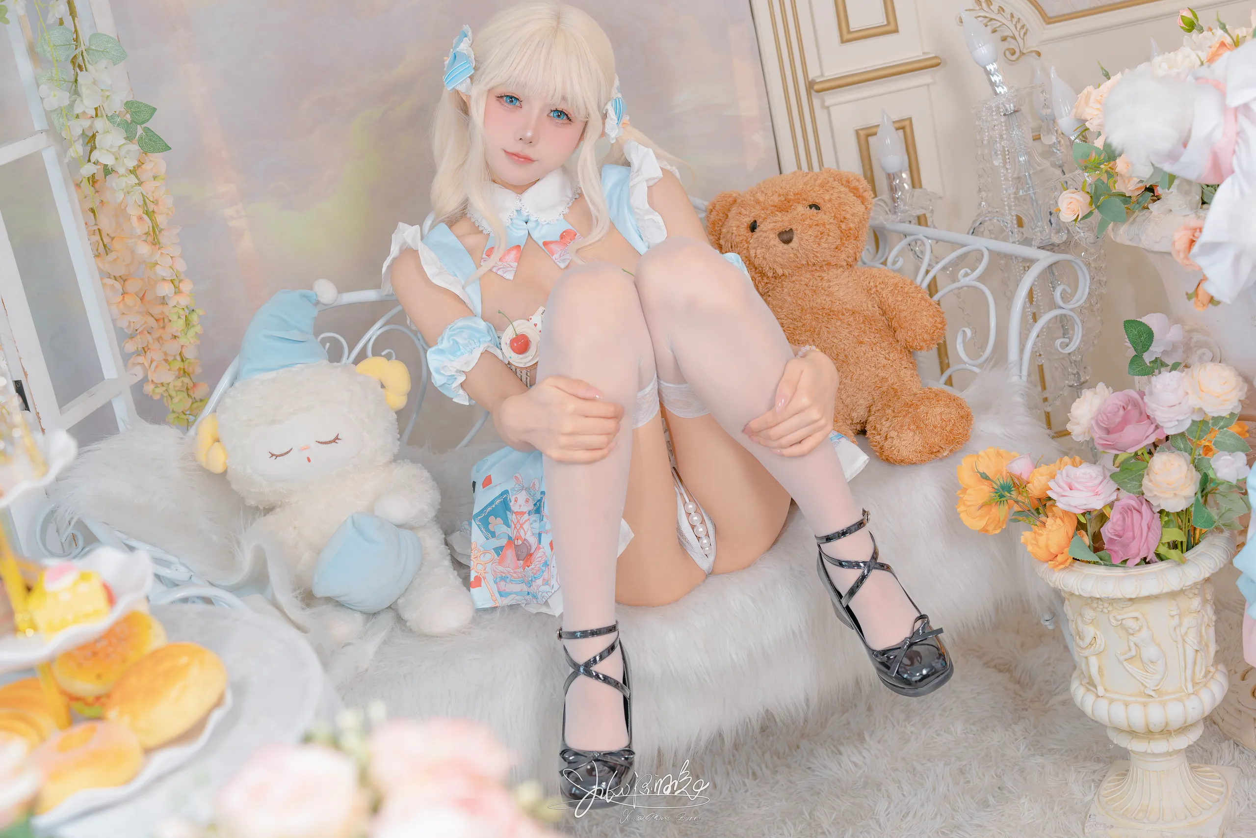 Yiko dưỡng ẩm Rabbit - Alice Cake