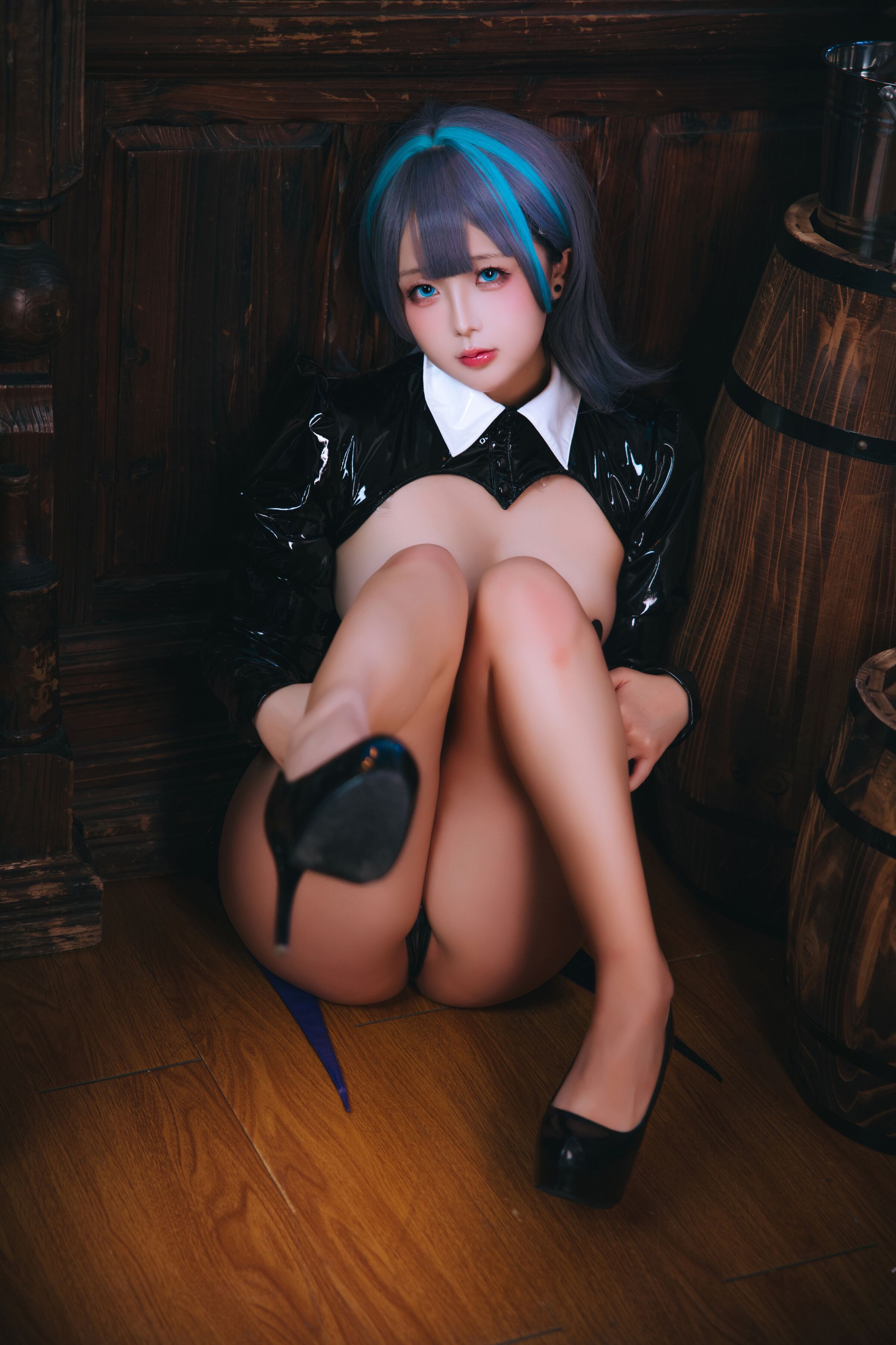 Hinako - Cheshire Magician