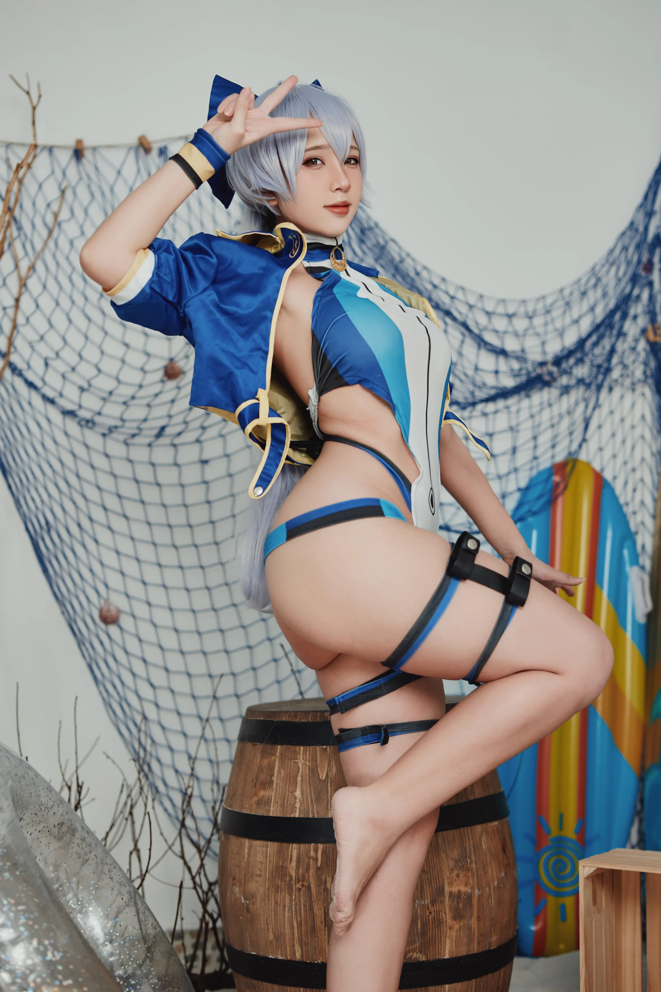Puipuy Chan - áo tắm Tomoe