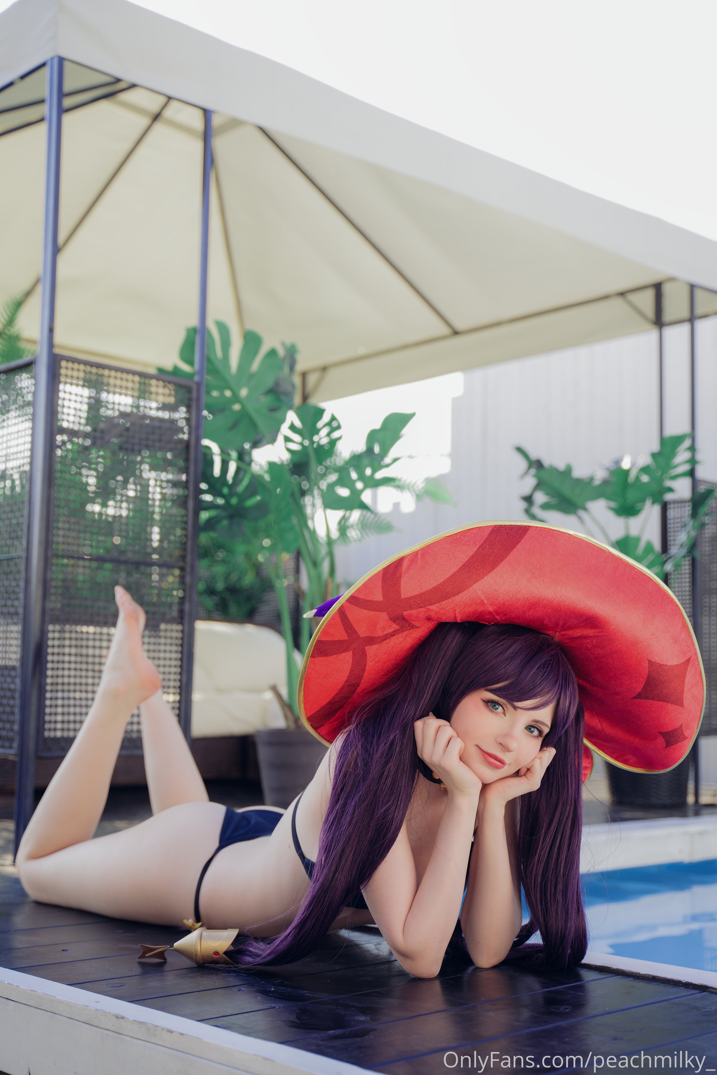 Peachmilky Mona