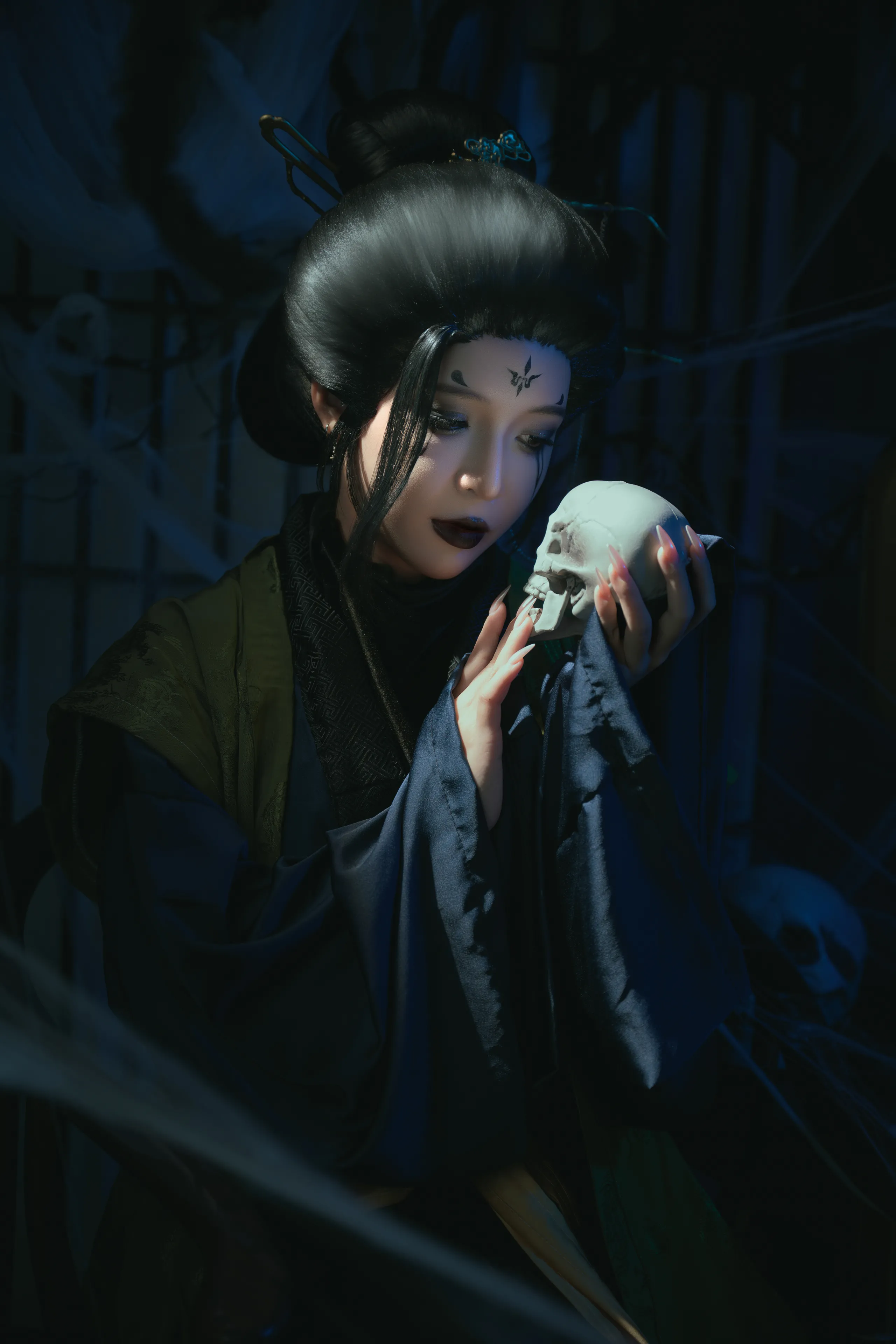 Umeko J - chị gái thứ tư