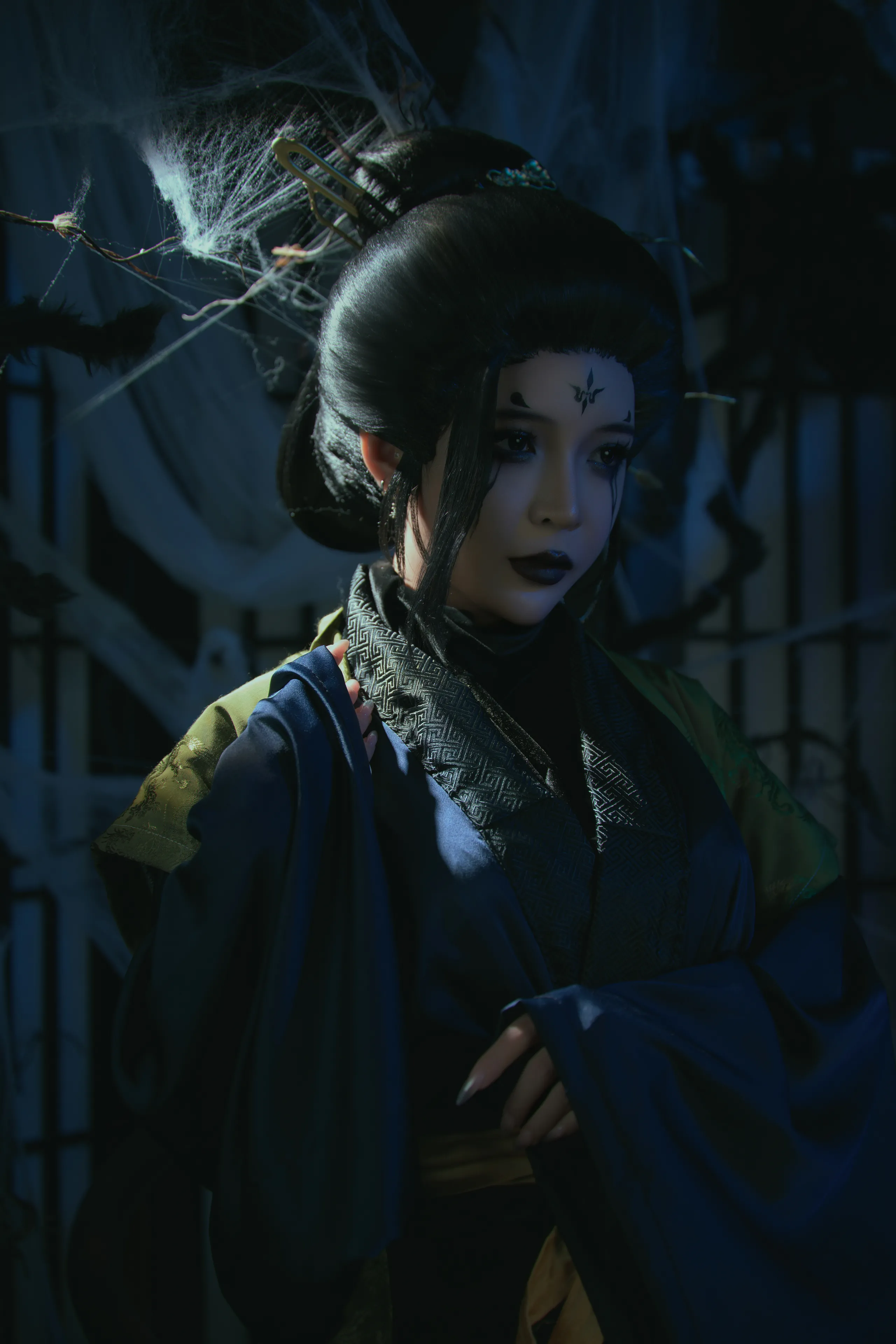 Umeko J - chị gái thứ tư