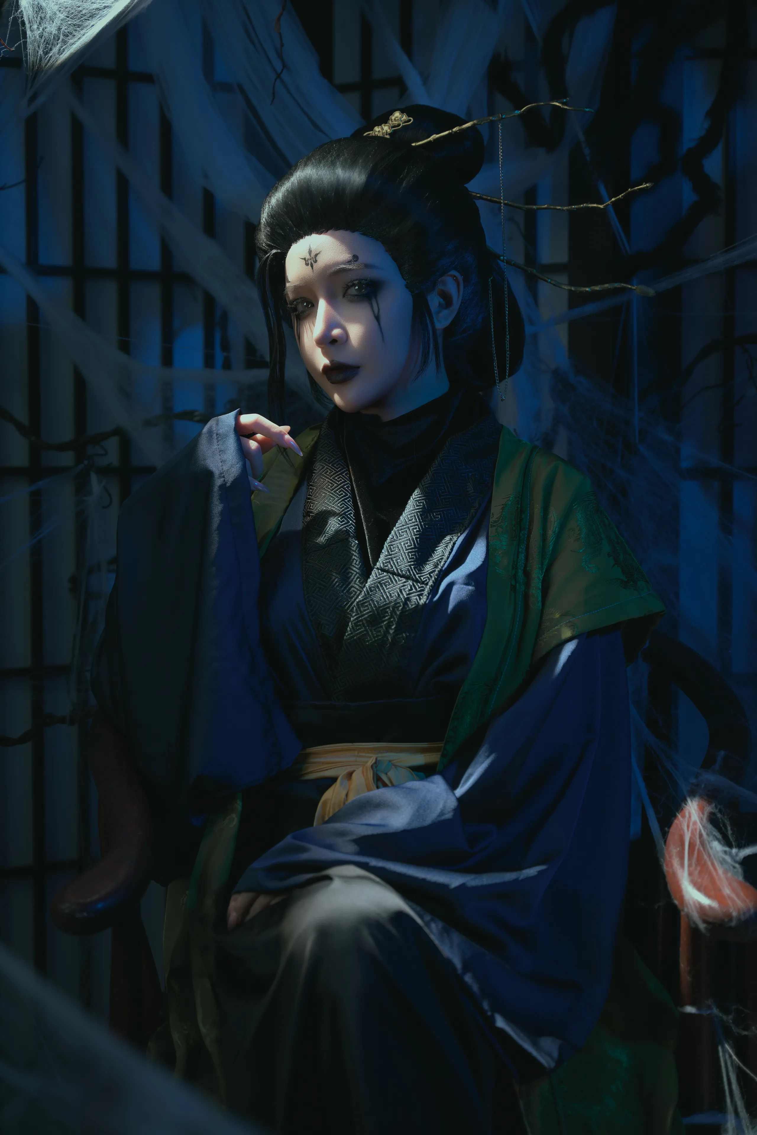 Umeko J - chị gái thứ tư