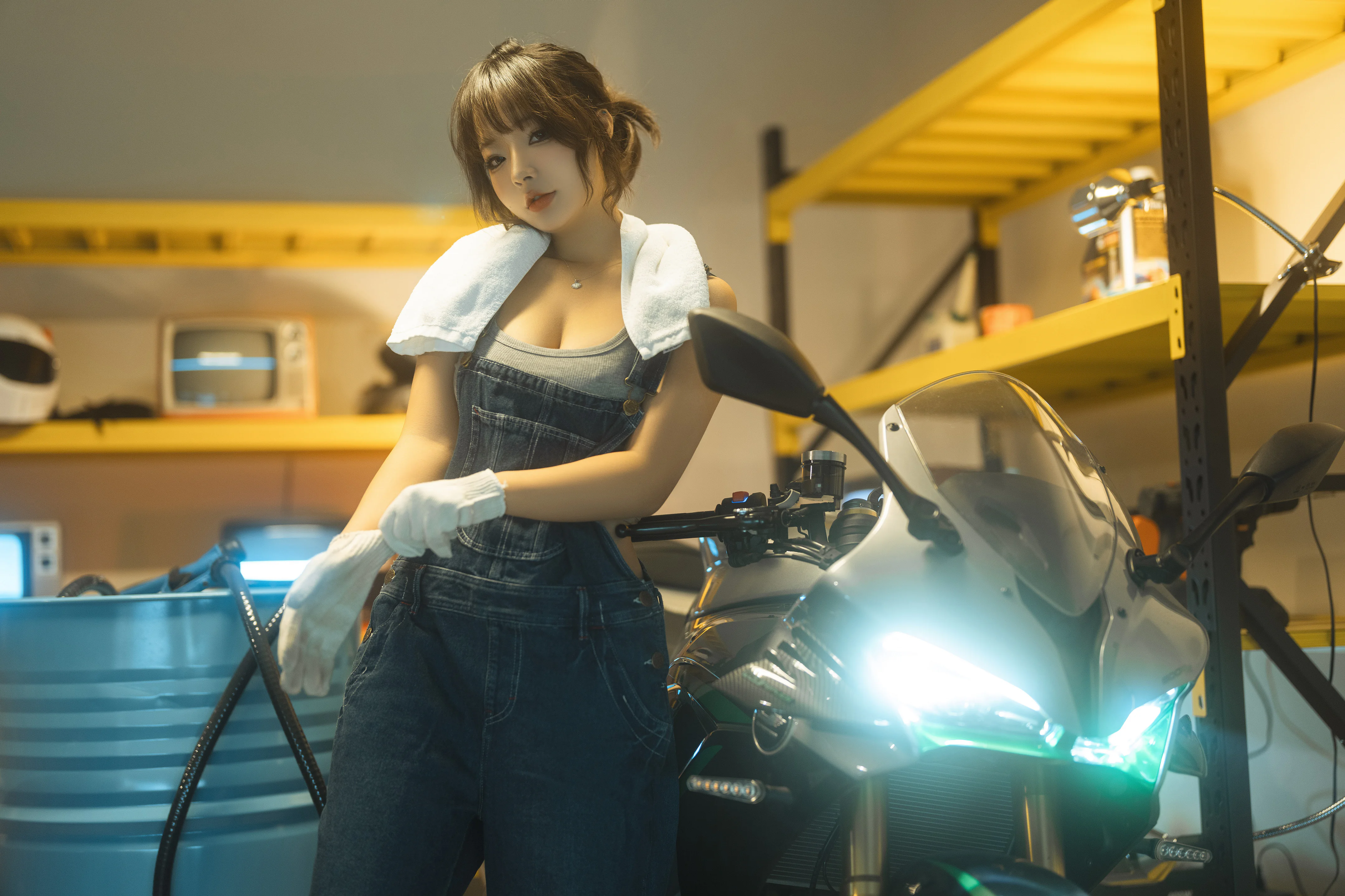 Yuuhui Yuhui số 64