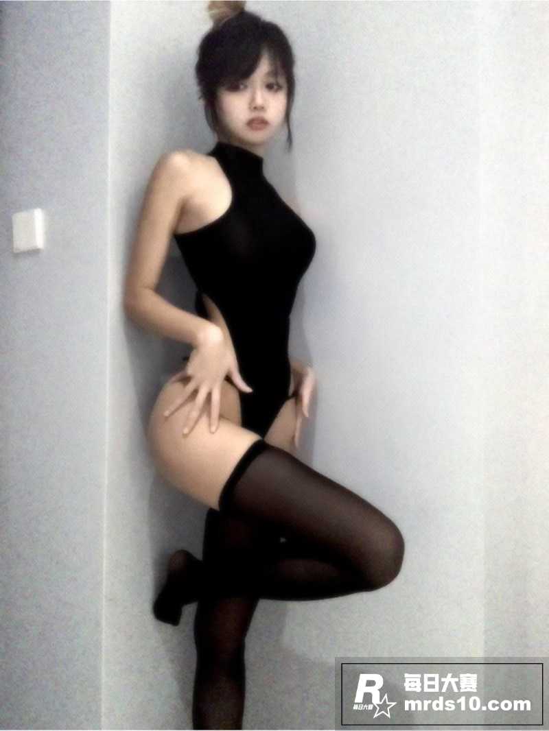 Hình ảnh của một con chó nghèo trên Twitter nổi tiếng