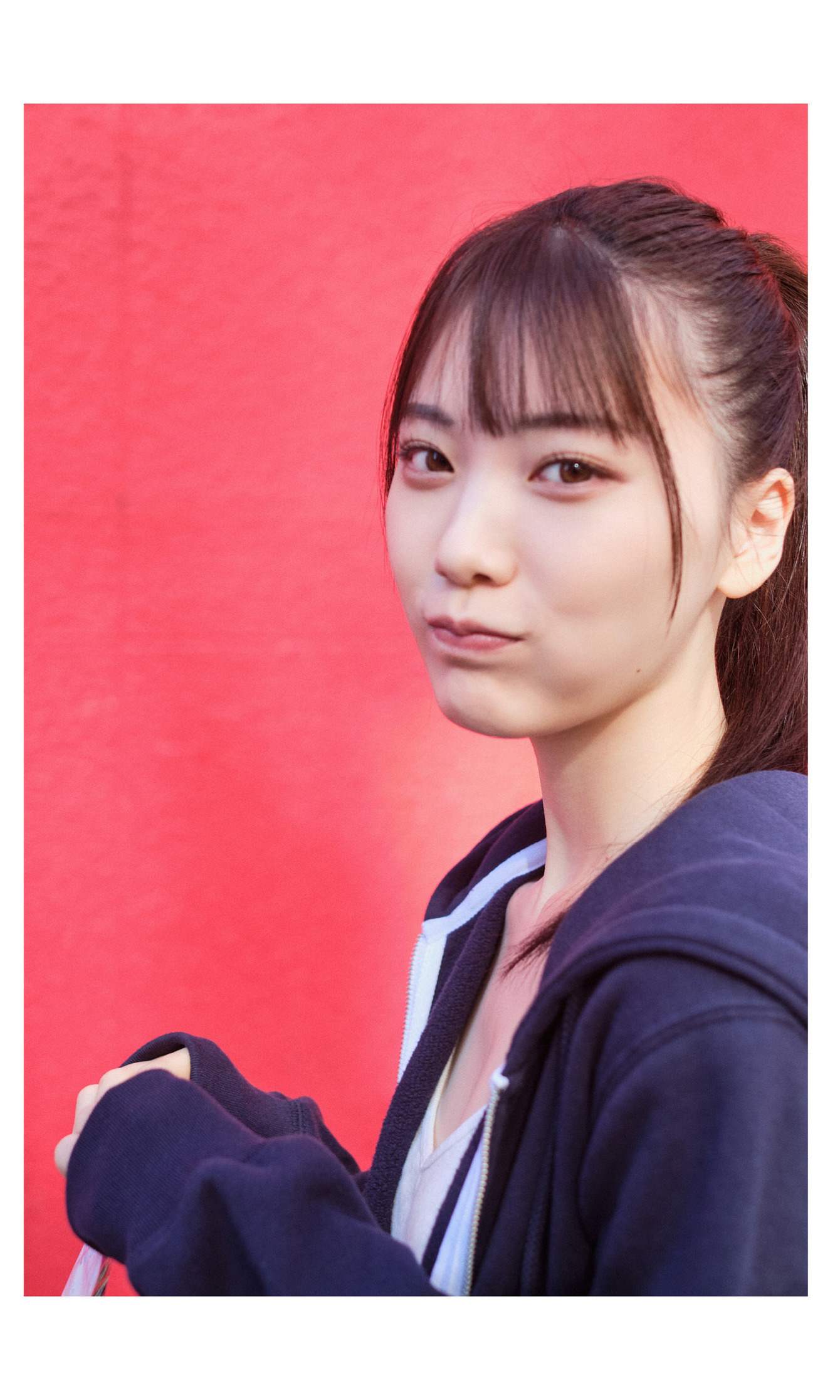 Ishikawa Mio Photobook "Ngày tôi bắt đầu với bạn gái của tôi"