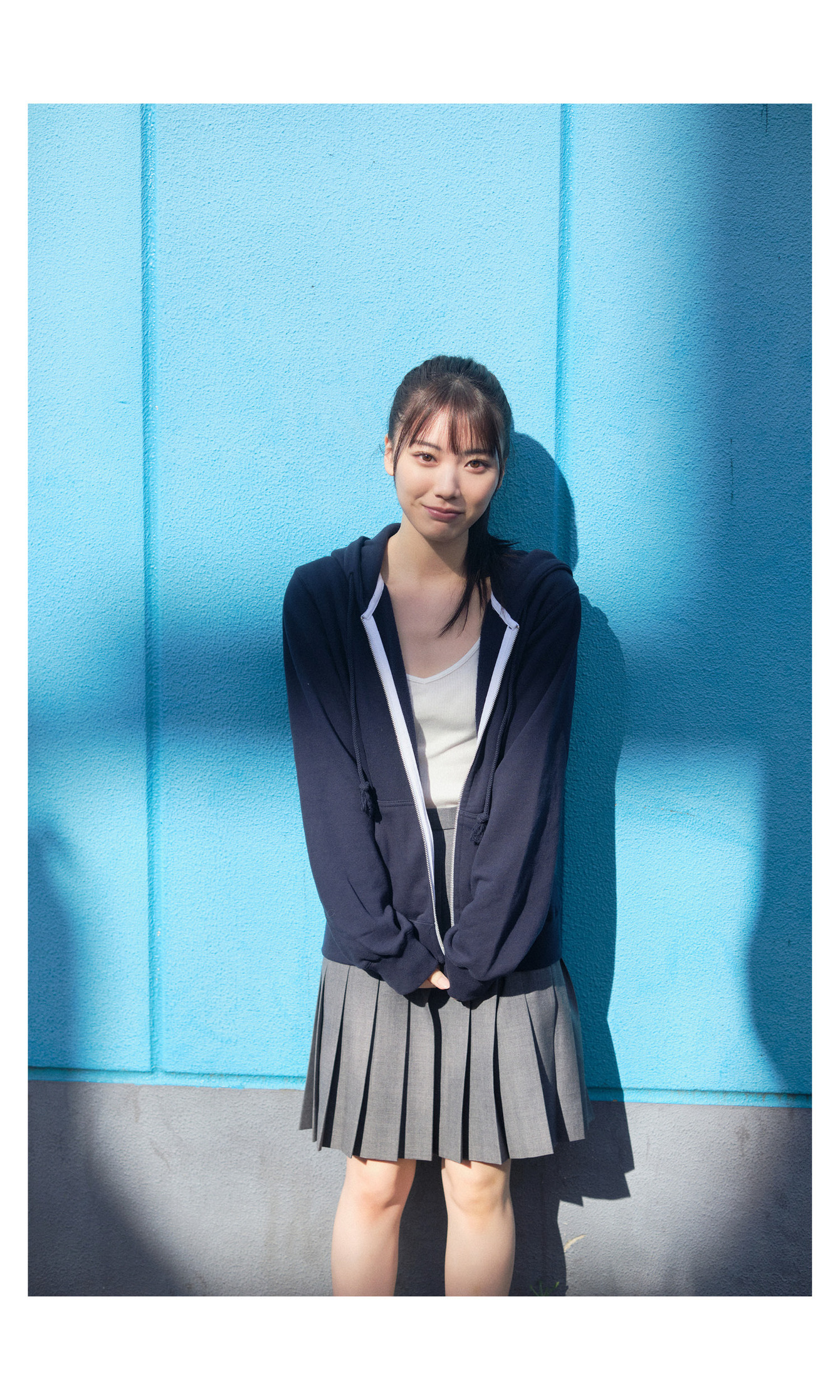 Ishikawa Mio Photobook "Ngày tôi bắt đầu với bạn gái của tôi"