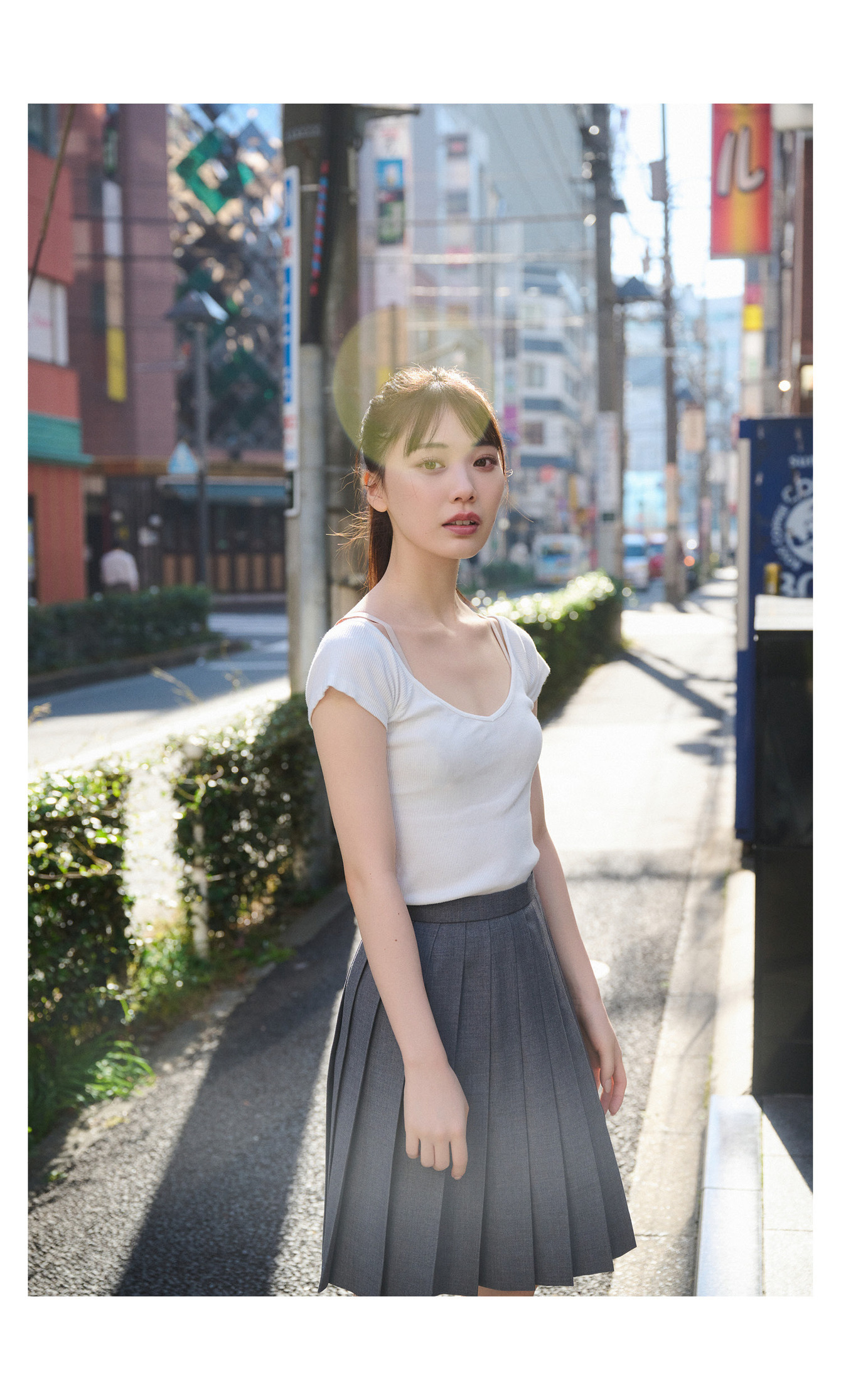 Ishikawa Mio Photobook "Ngày tôi bắt đầu với bạn gái của tôi"