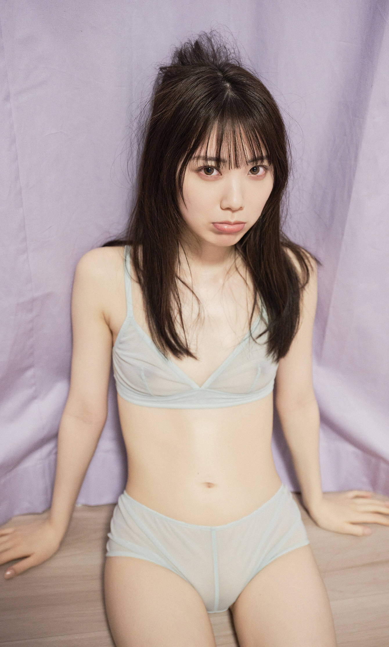 Ishikawa Mio Photobook "Ngày tôi bắt đầu với bạn gái của tôi"