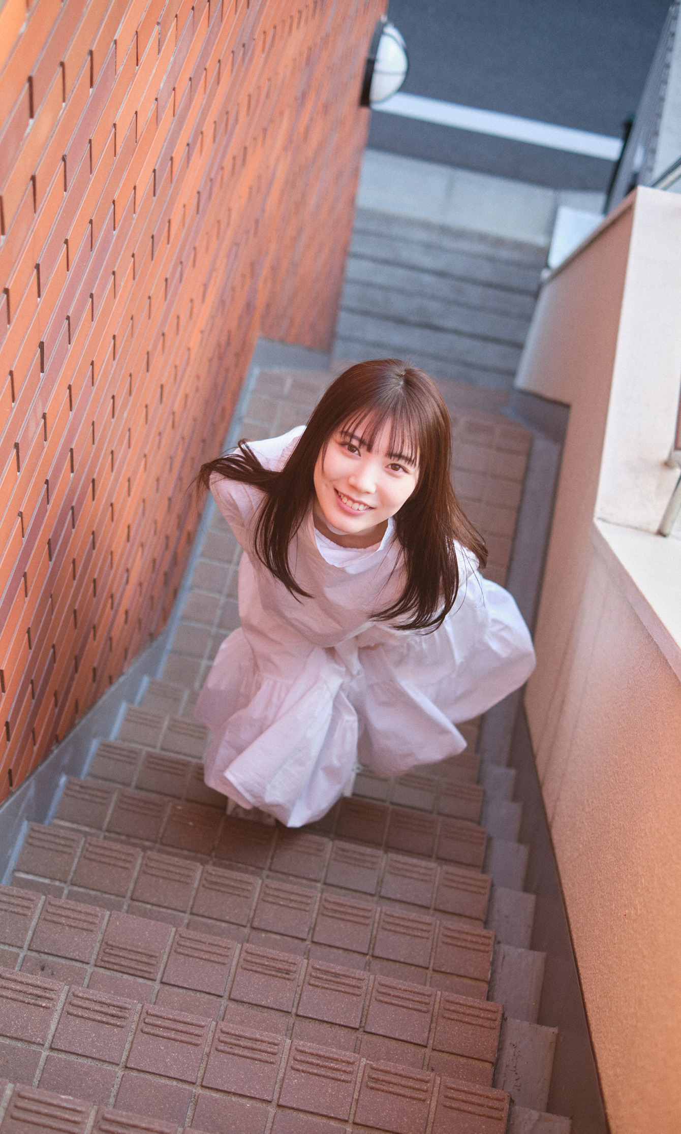 Ishikawa Mio Photobook "Ngày tôi bắt đầu với bạn gái của tôi"