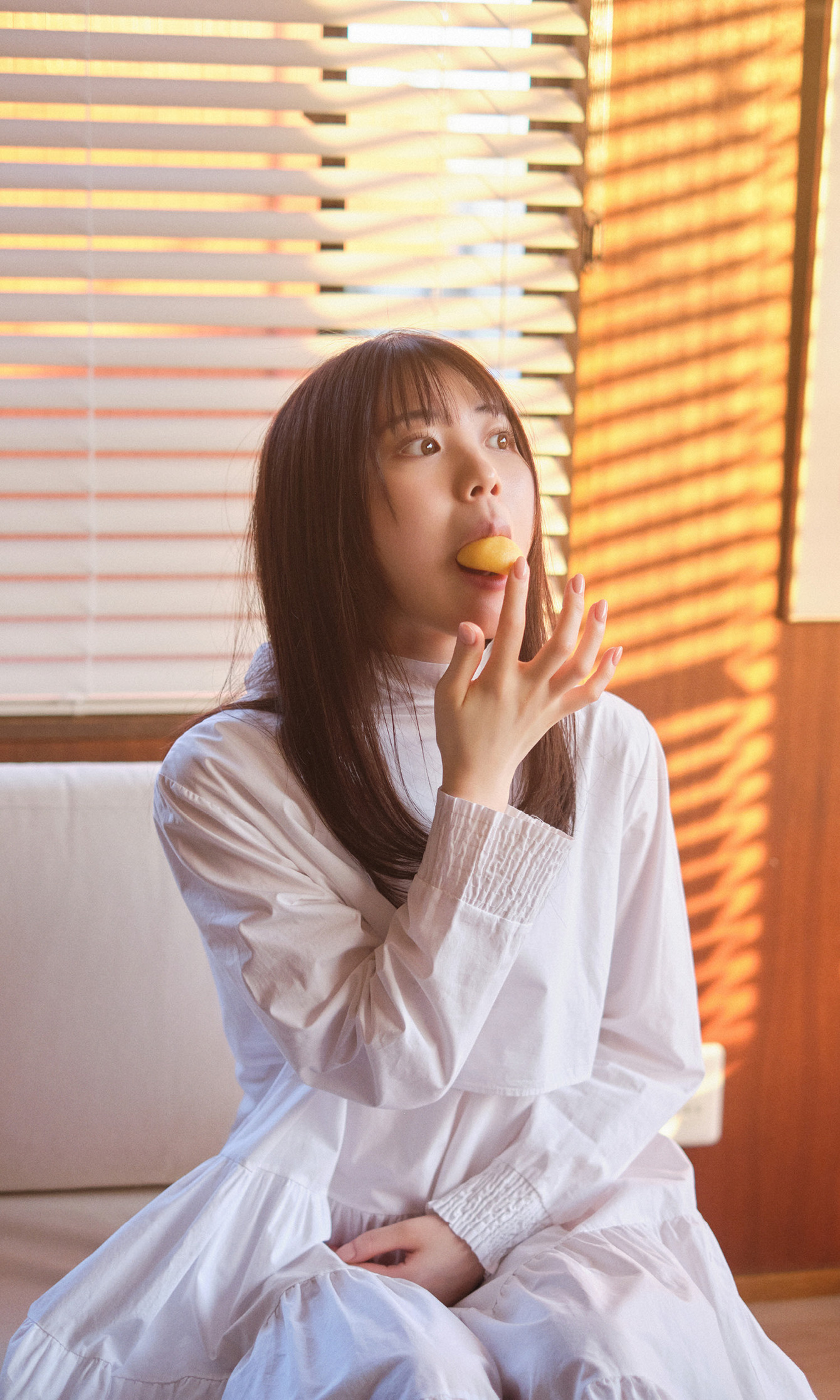 Ishikawa Mio Photobook "Ngày tôi bắt đầu với bạn gái của tôi"