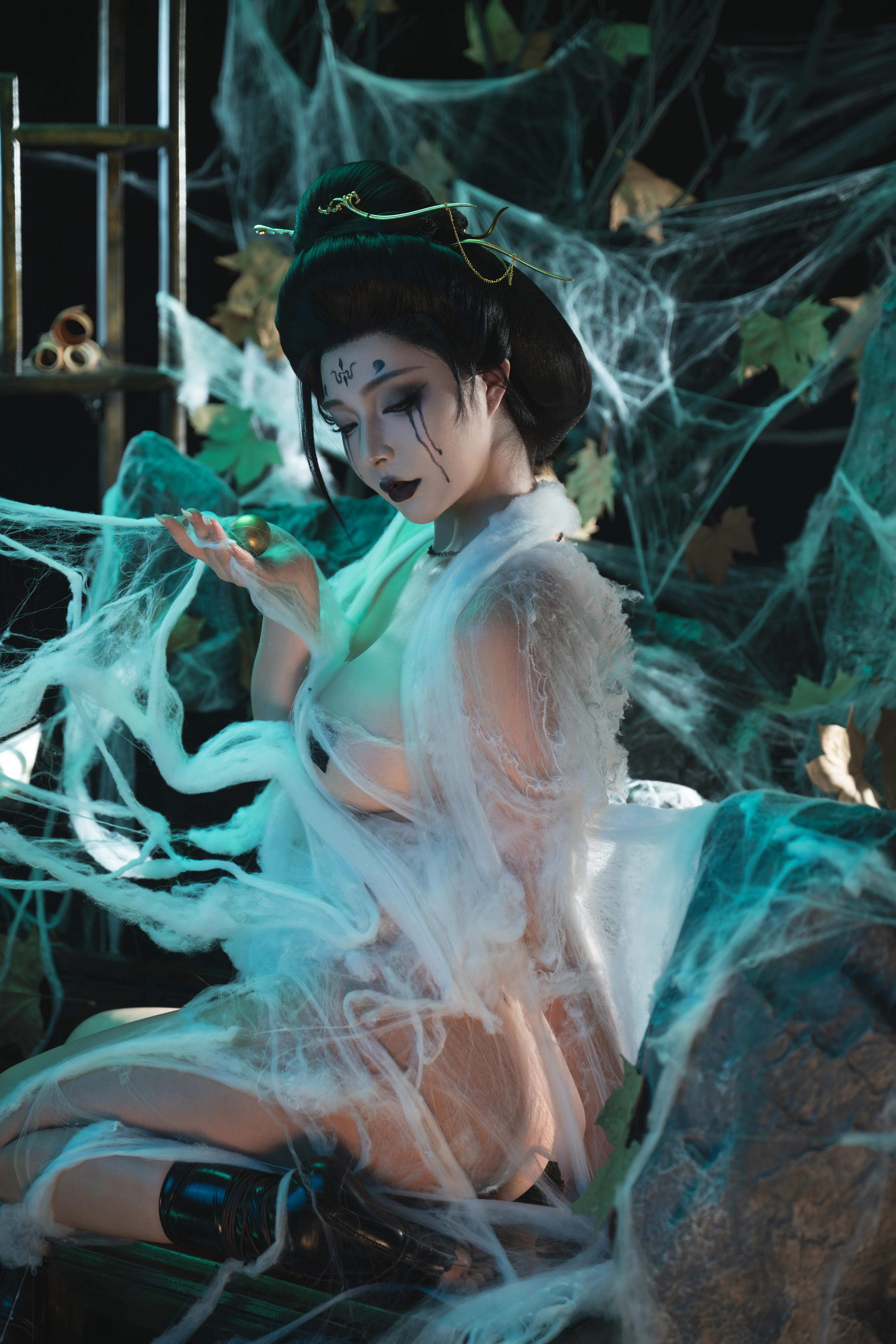 Yuuhui Yuhui No.095 - Huyền thoại đen bốn chị em gái