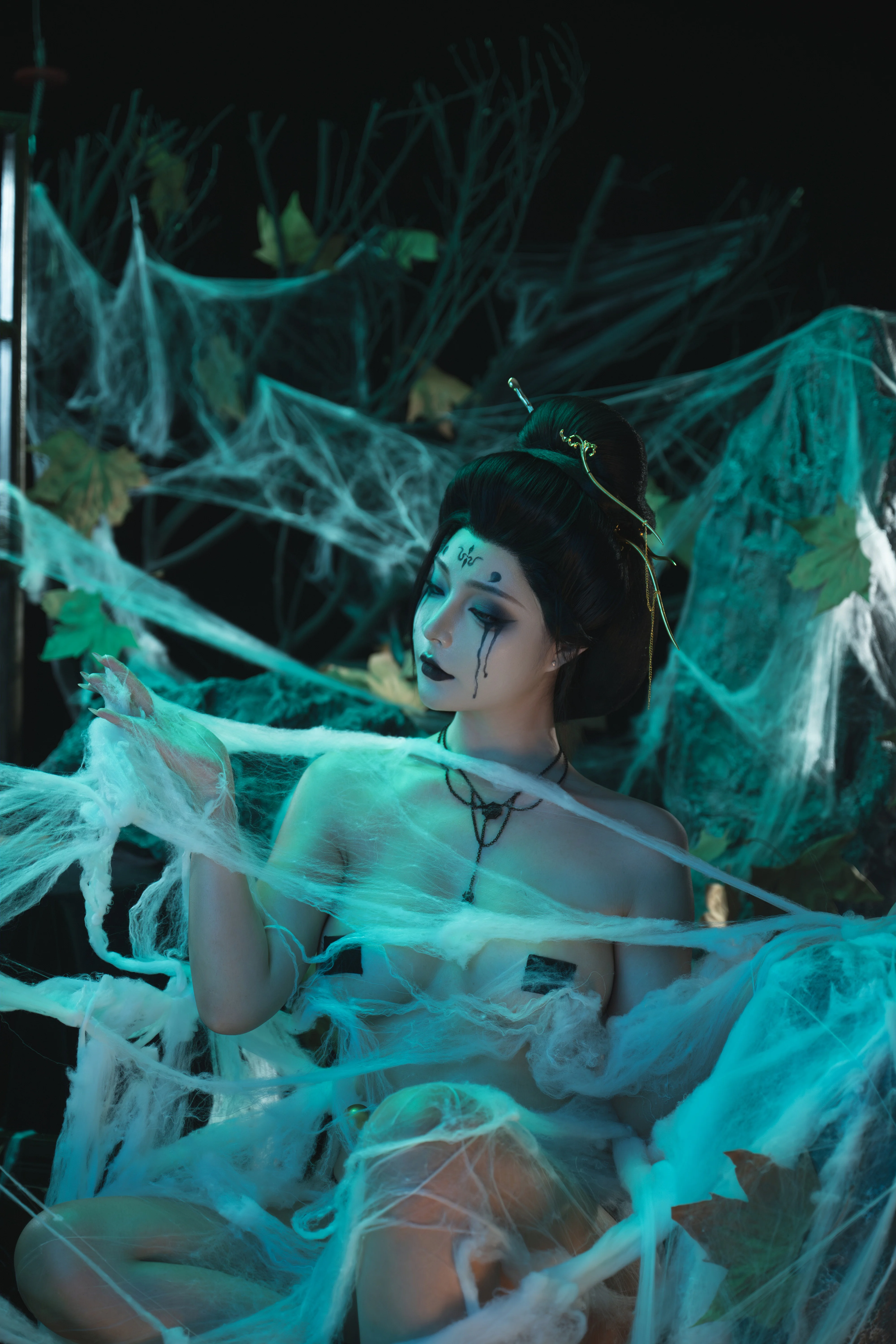 Yuuhui Yuhui No.095 - Huyền thoại đen bốn chị em gái