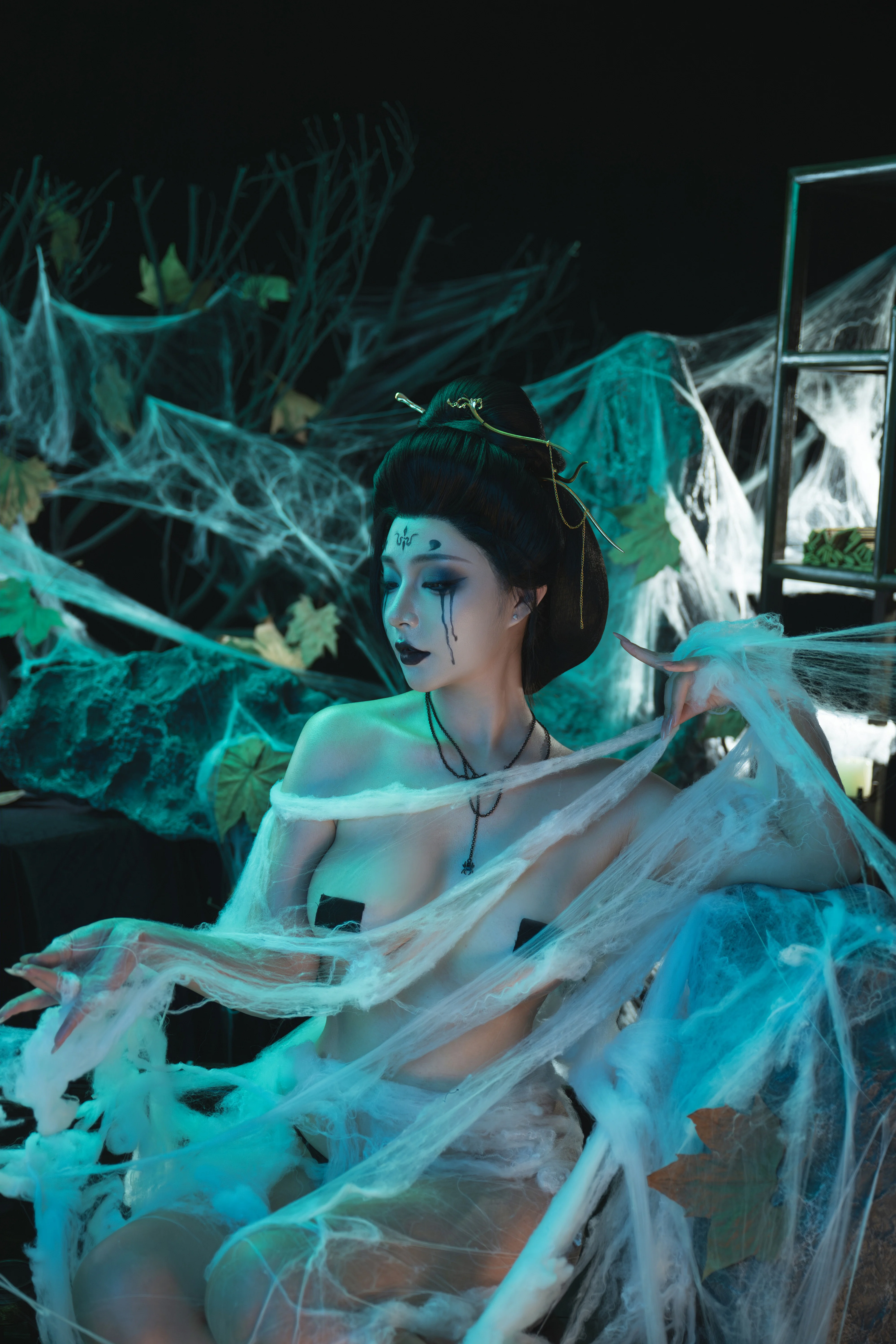 Yuuhui Yuhui No.095 - Huyền thoại đen bốn chị em gái