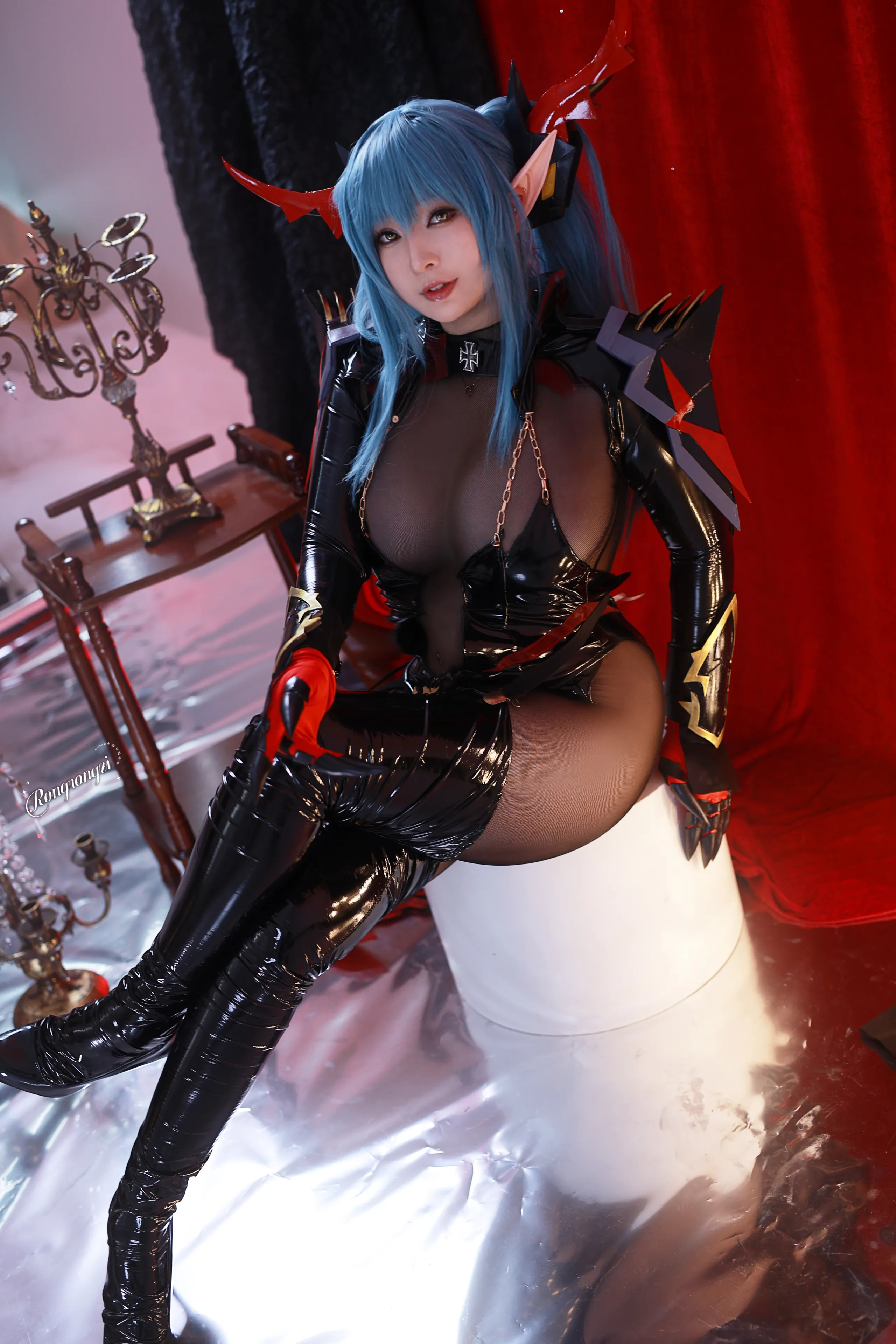Xiao Rongzai Guguguw - Azure Route dài Niang