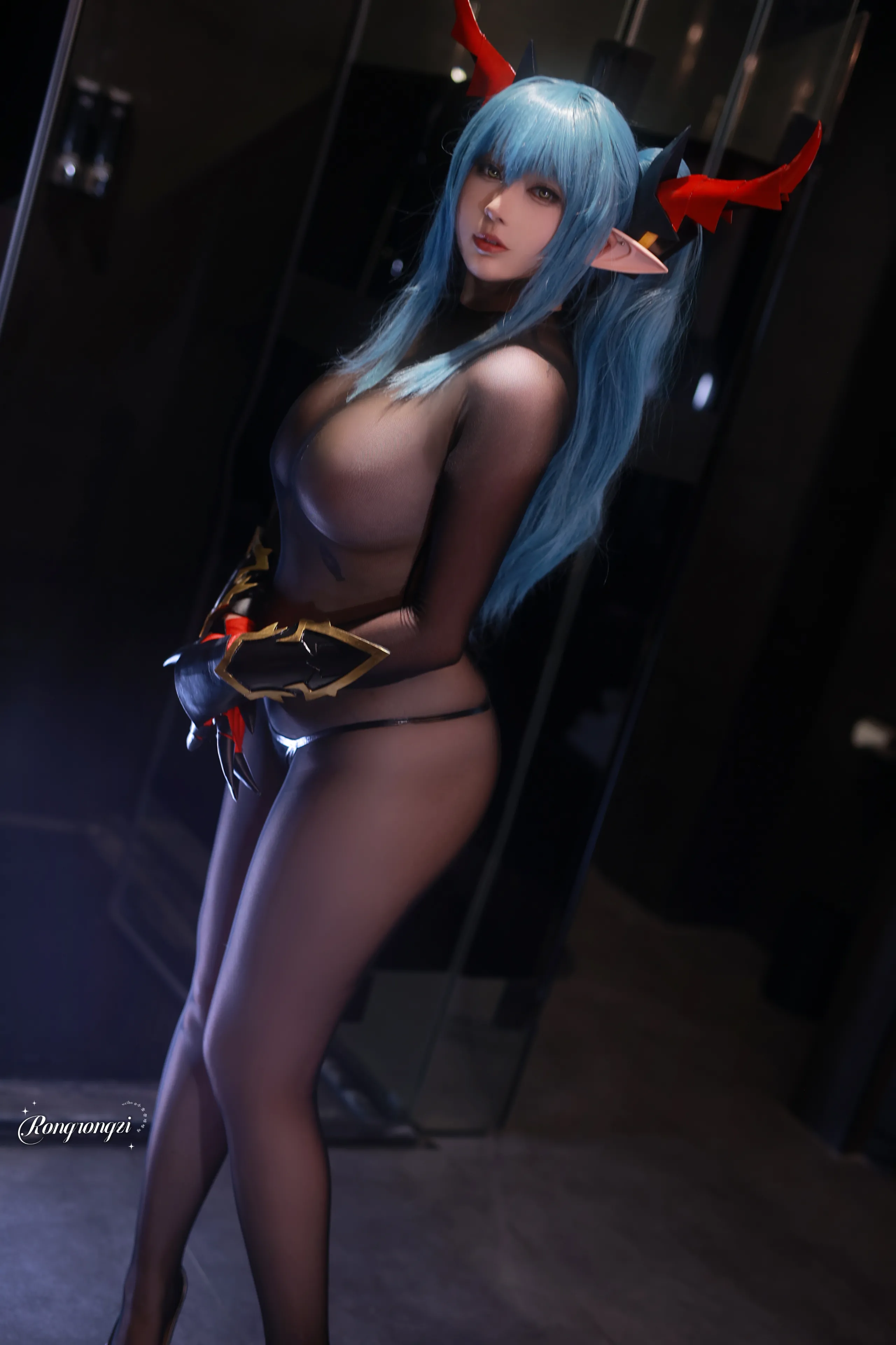 Xiao Rongzai Guguguw - Azure Route dài Niang