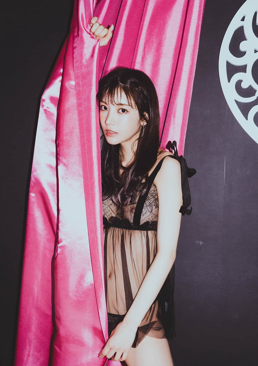 #Scape Kaede Karen