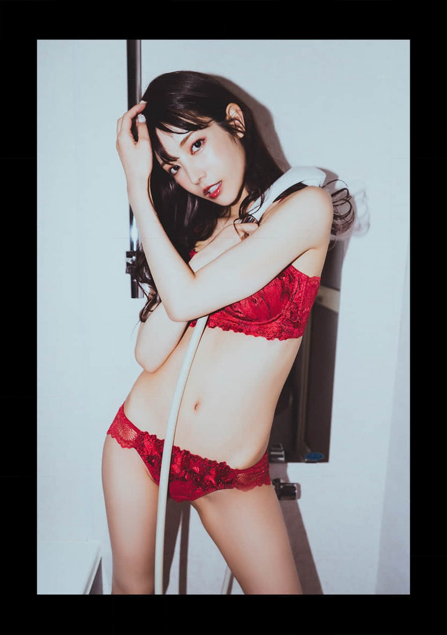 #Scape Kaede Karen