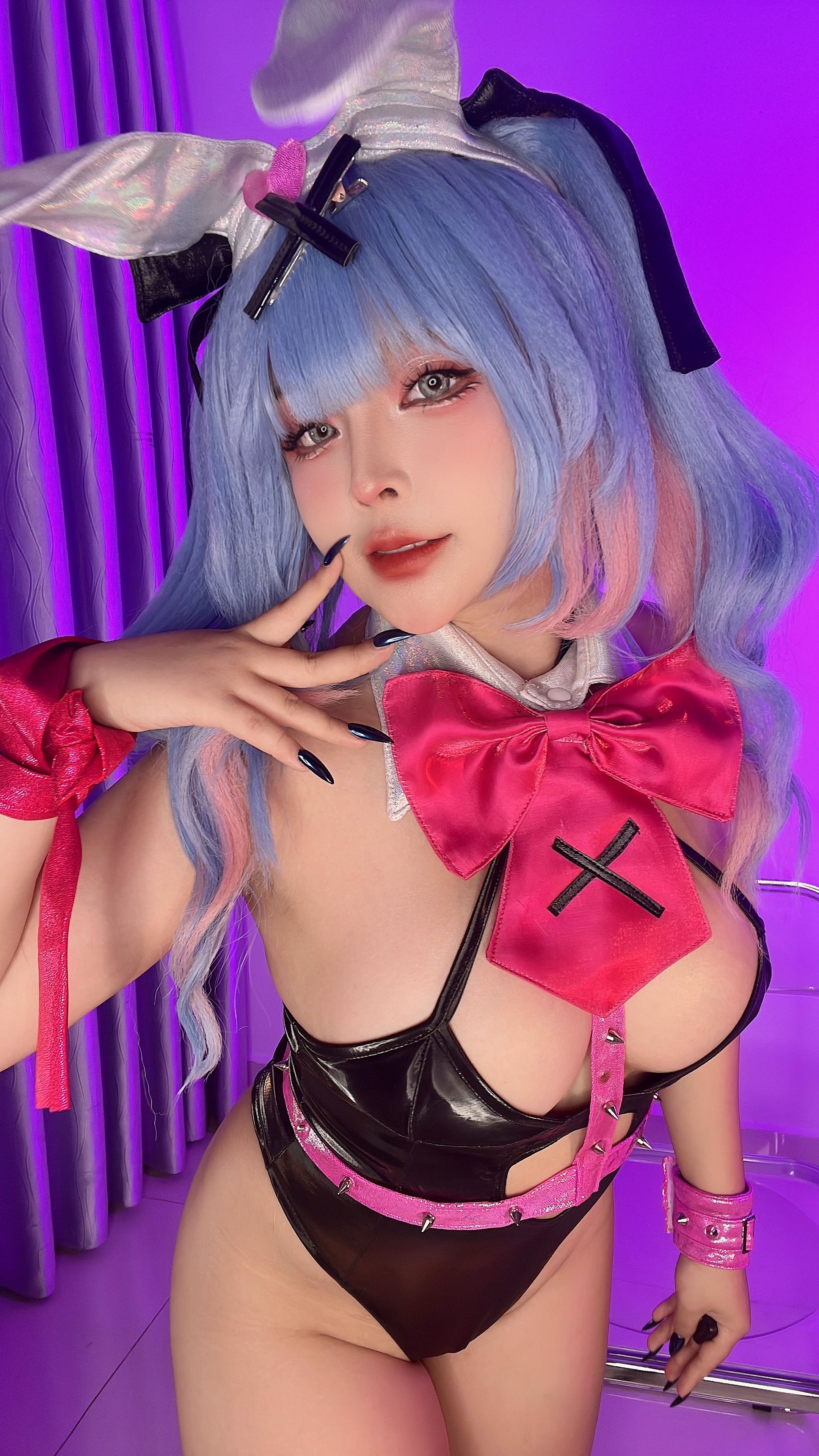 Sayo Momo - Hatsun Miku Rabbit Holl