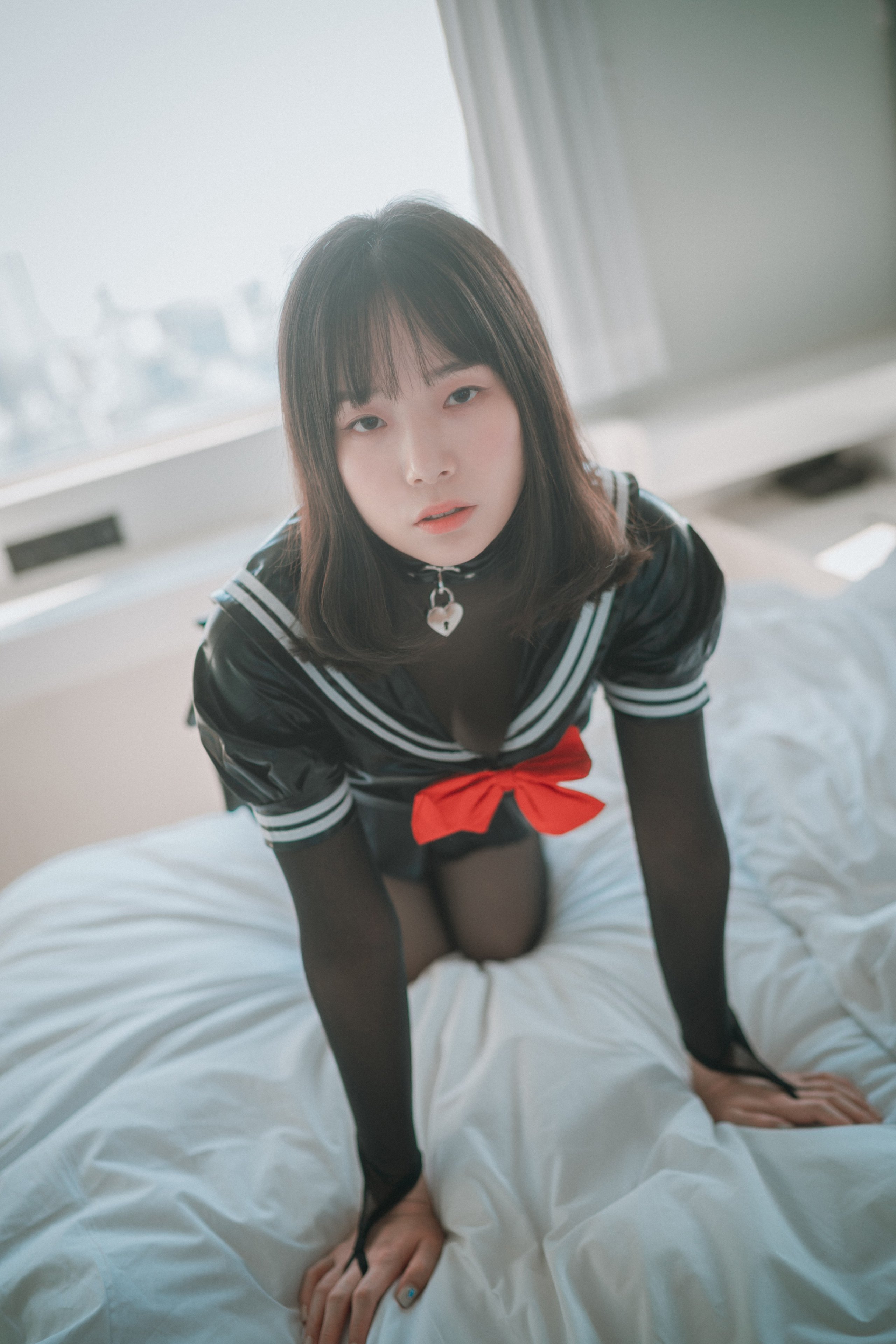 Ảnh Djawa - PIA (피아): Học sinh da đen da