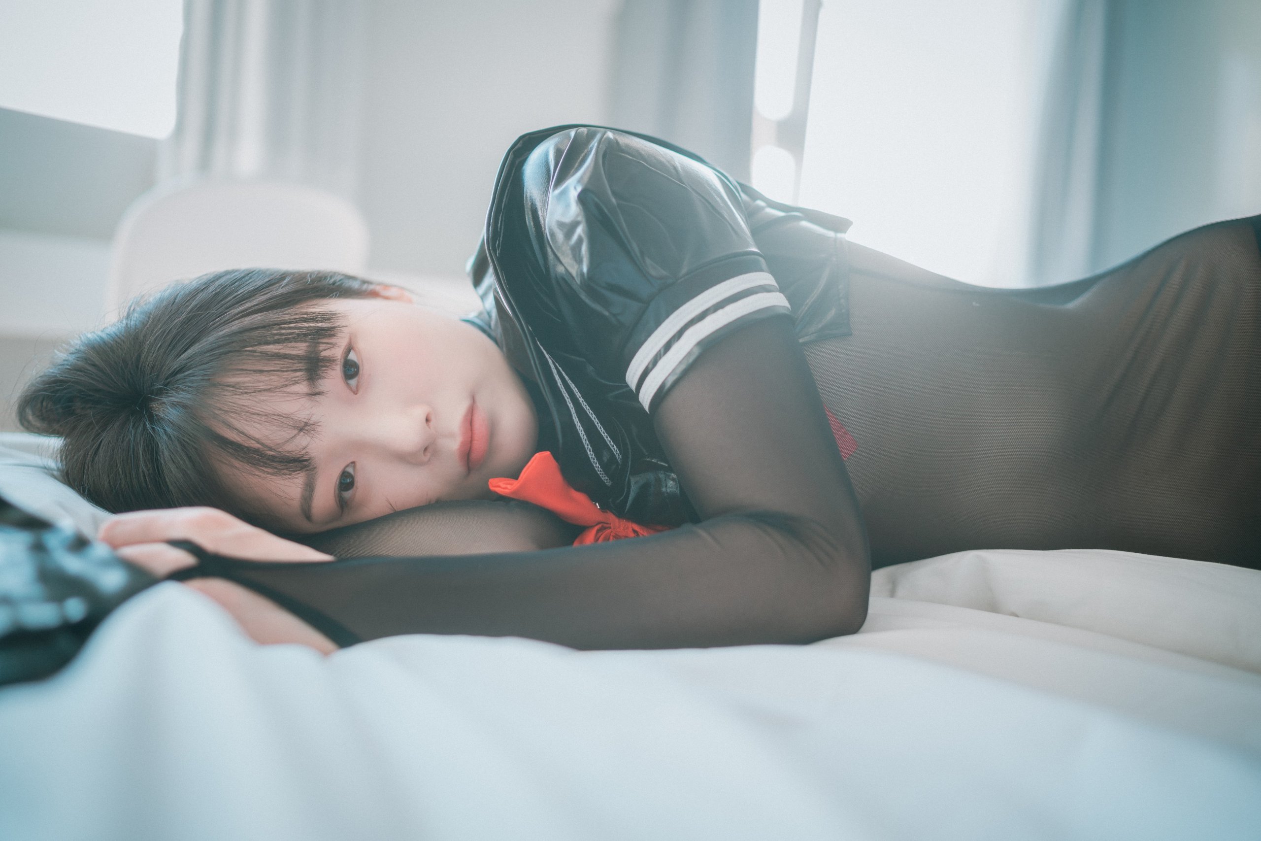 Ảnh Djawa - PIA (피아): Học sinh da đen da