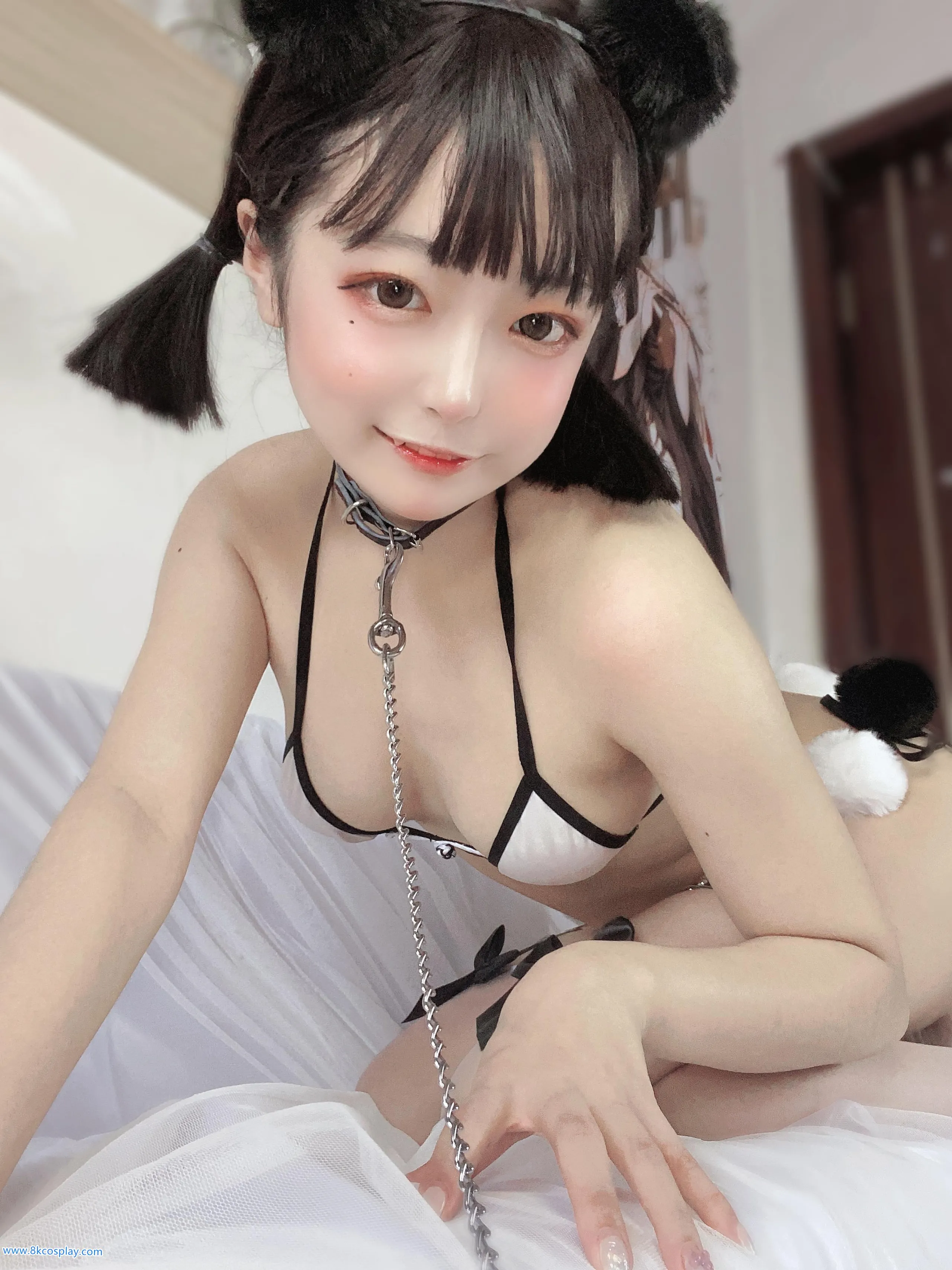 Jia jia rất khó khăn số 04 gấu bikini