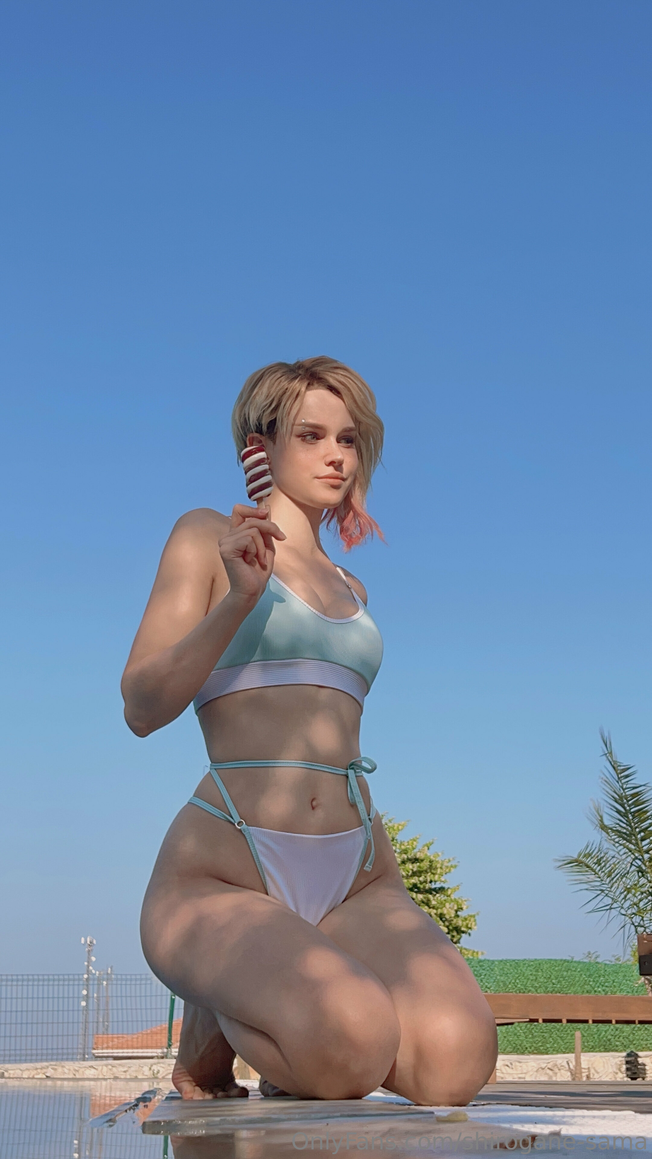 Shirogane Sama - Bikini Gwen