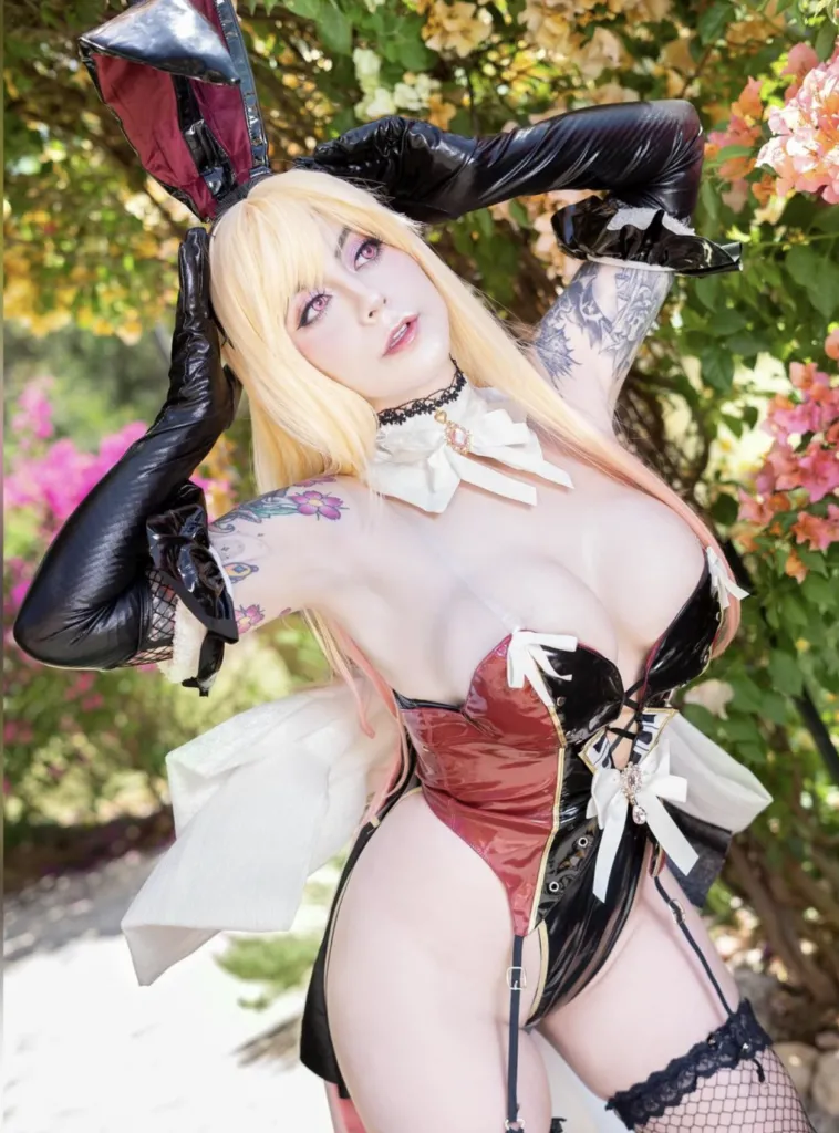 Cosplayer - Lady Dusha