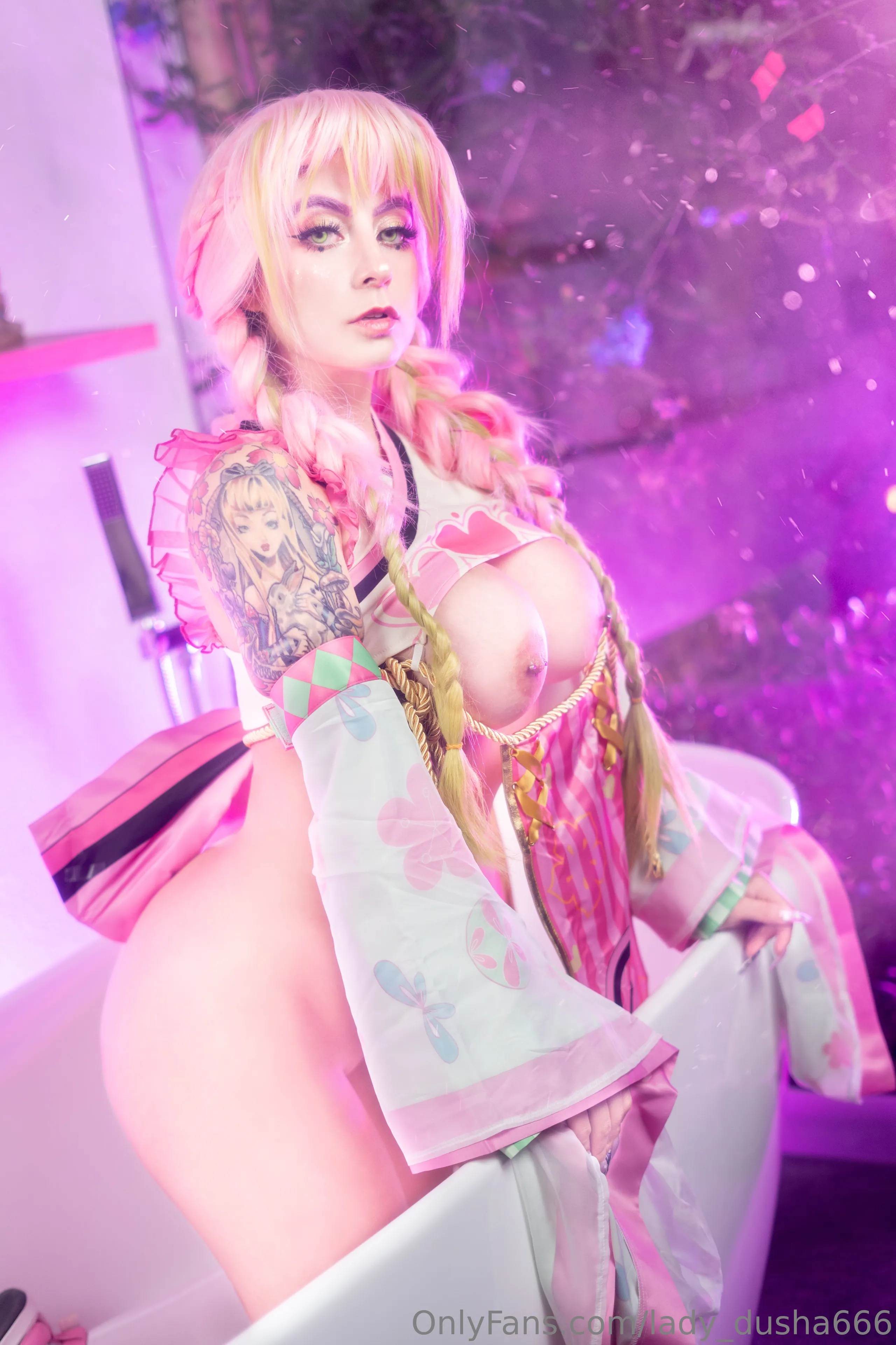Cosplayer - Lady Dusha