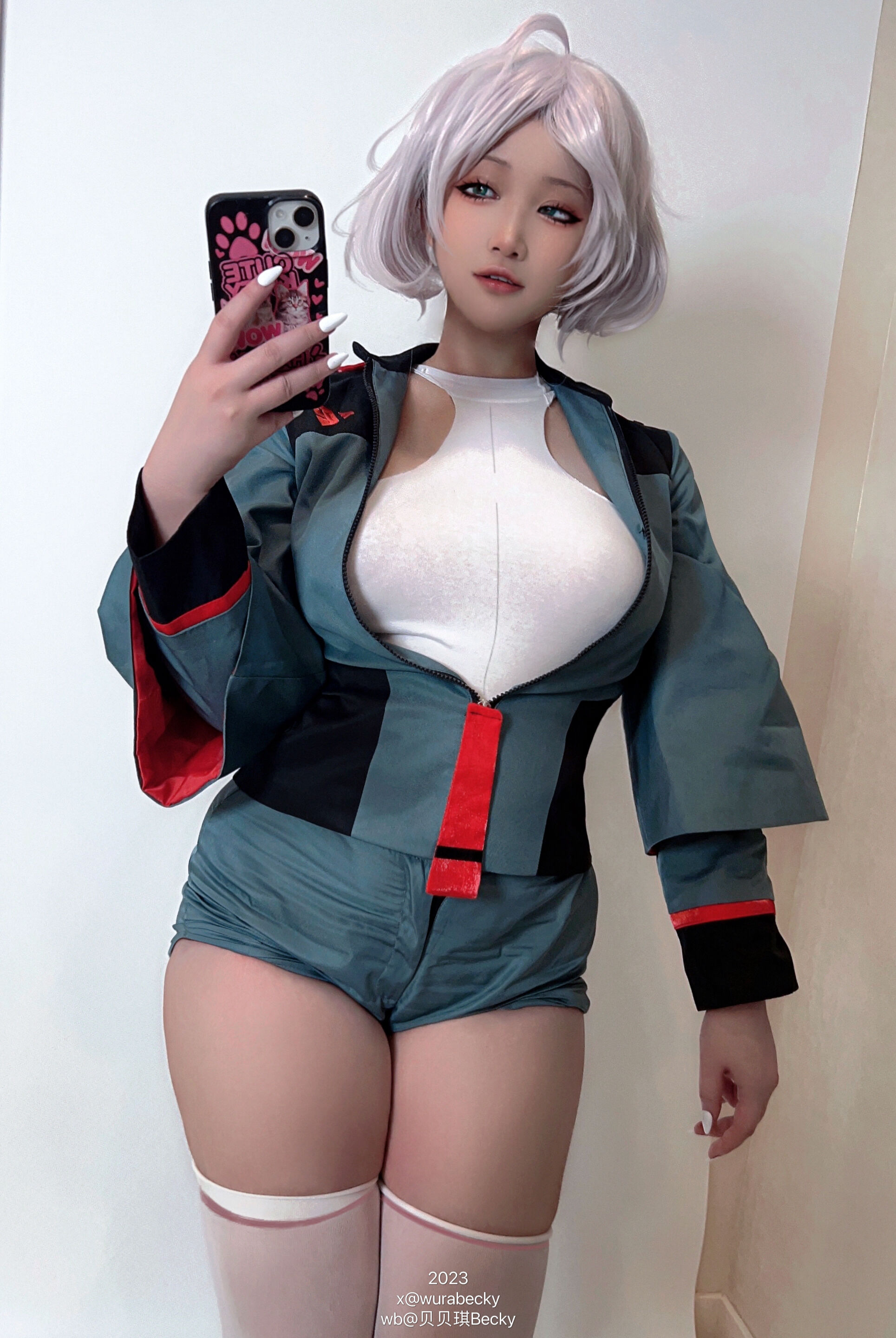 [Becky] Cecilia Dort (Phù thủy của Sao Thủy)