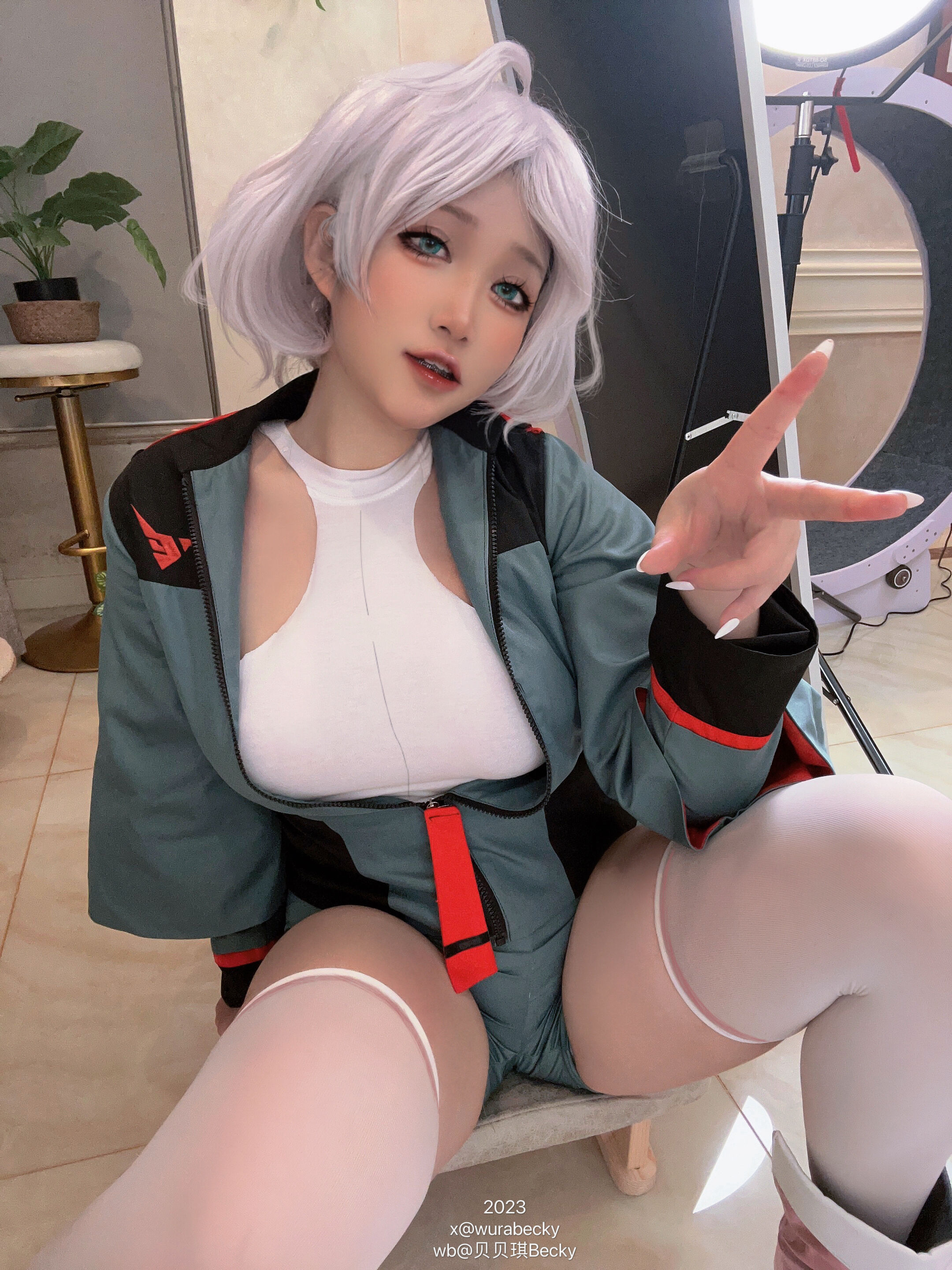 [Becky] Cecilia Dort (Phù thủy của Sao Thủy)