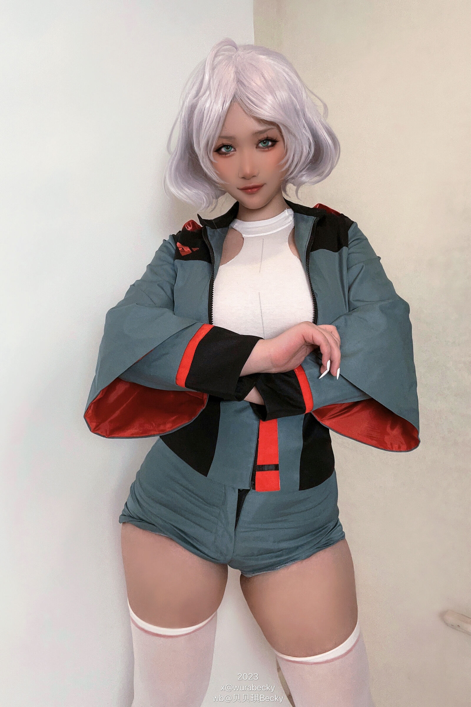 [Becky] Cecilia Dort (Phù thủy của Sao Thủy)