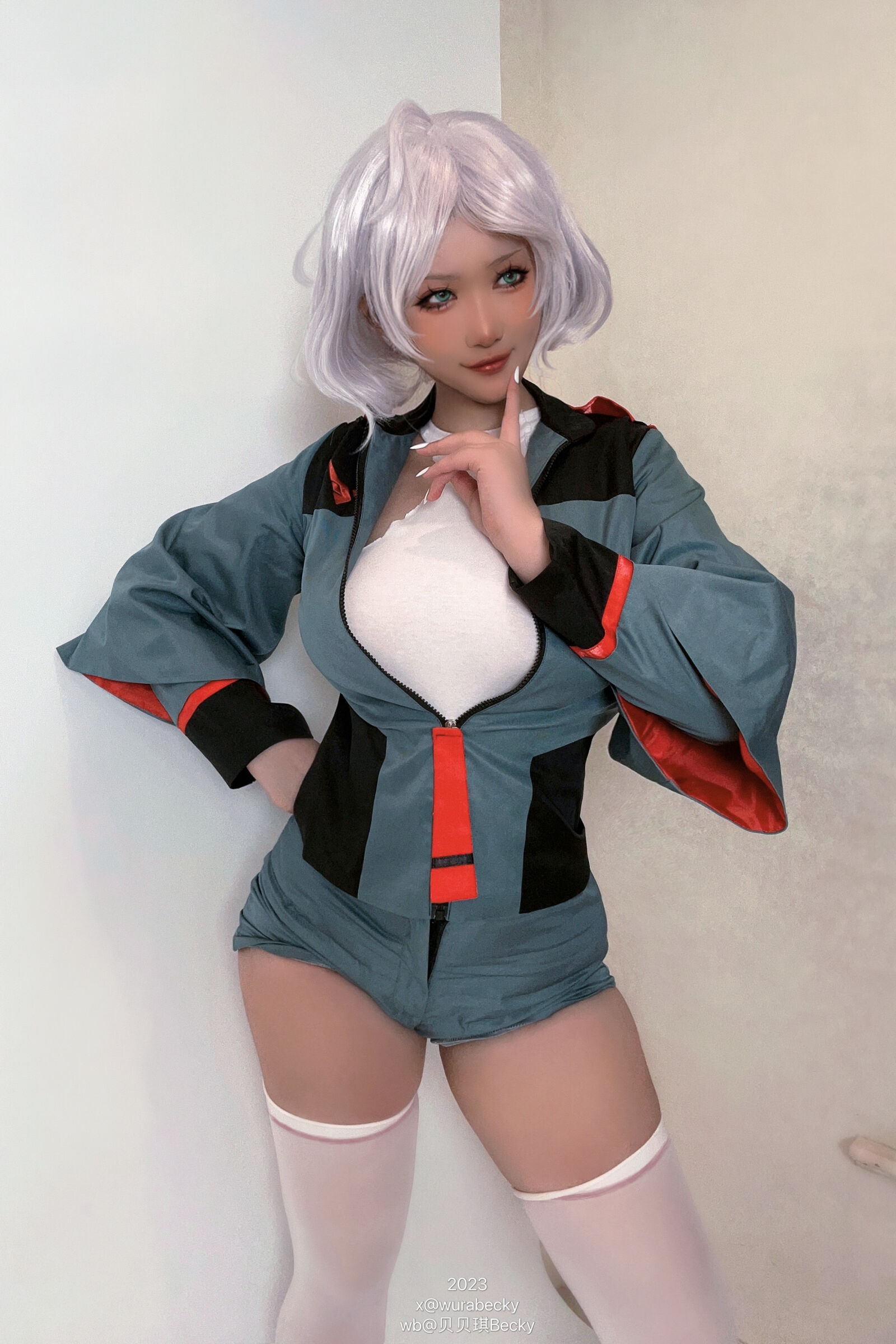 [Becky] Cecilia Dort (Phù thủy của Sao Thủy)