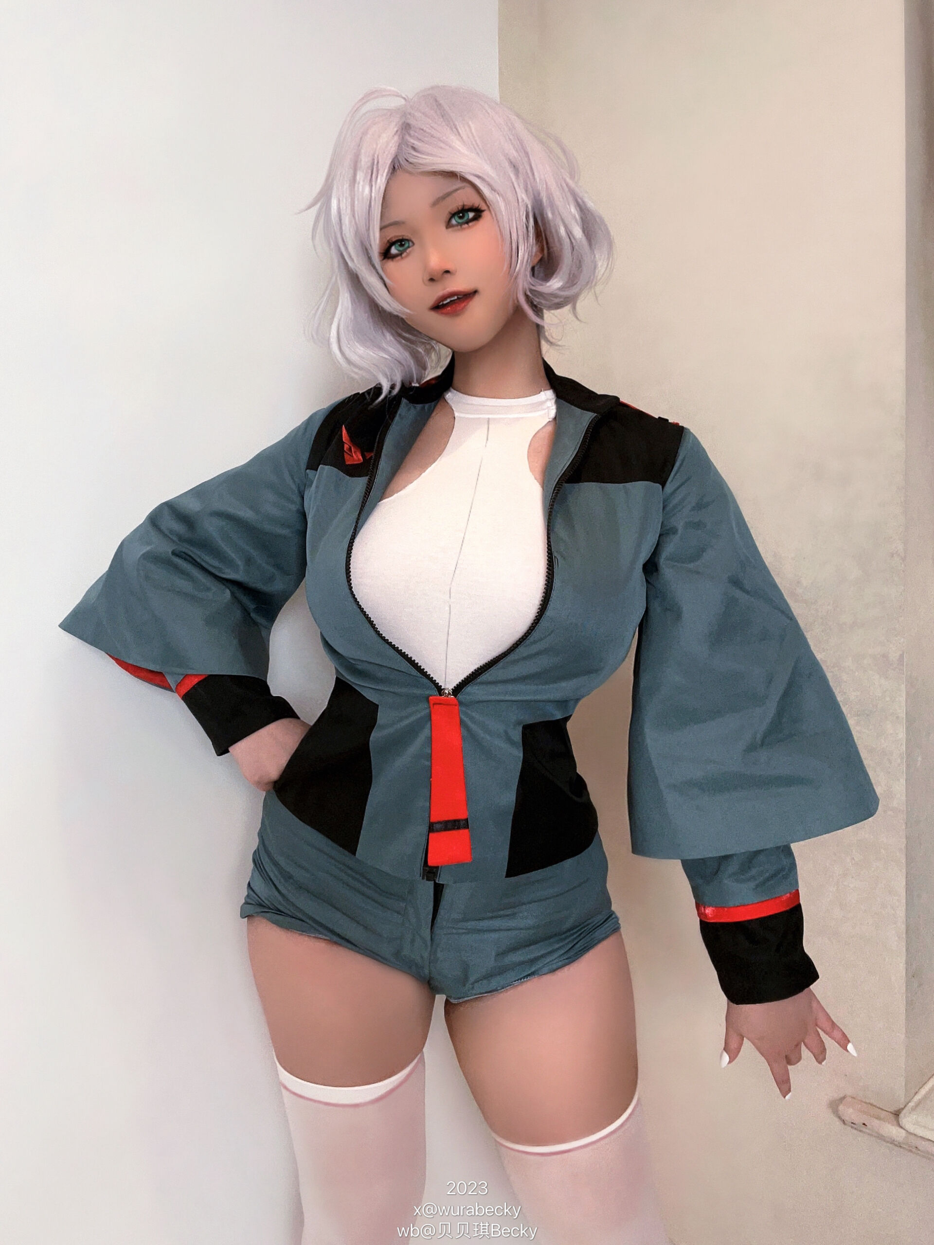 [Becky] Cecilia Dort (Phù thủy của Sao Thủy)