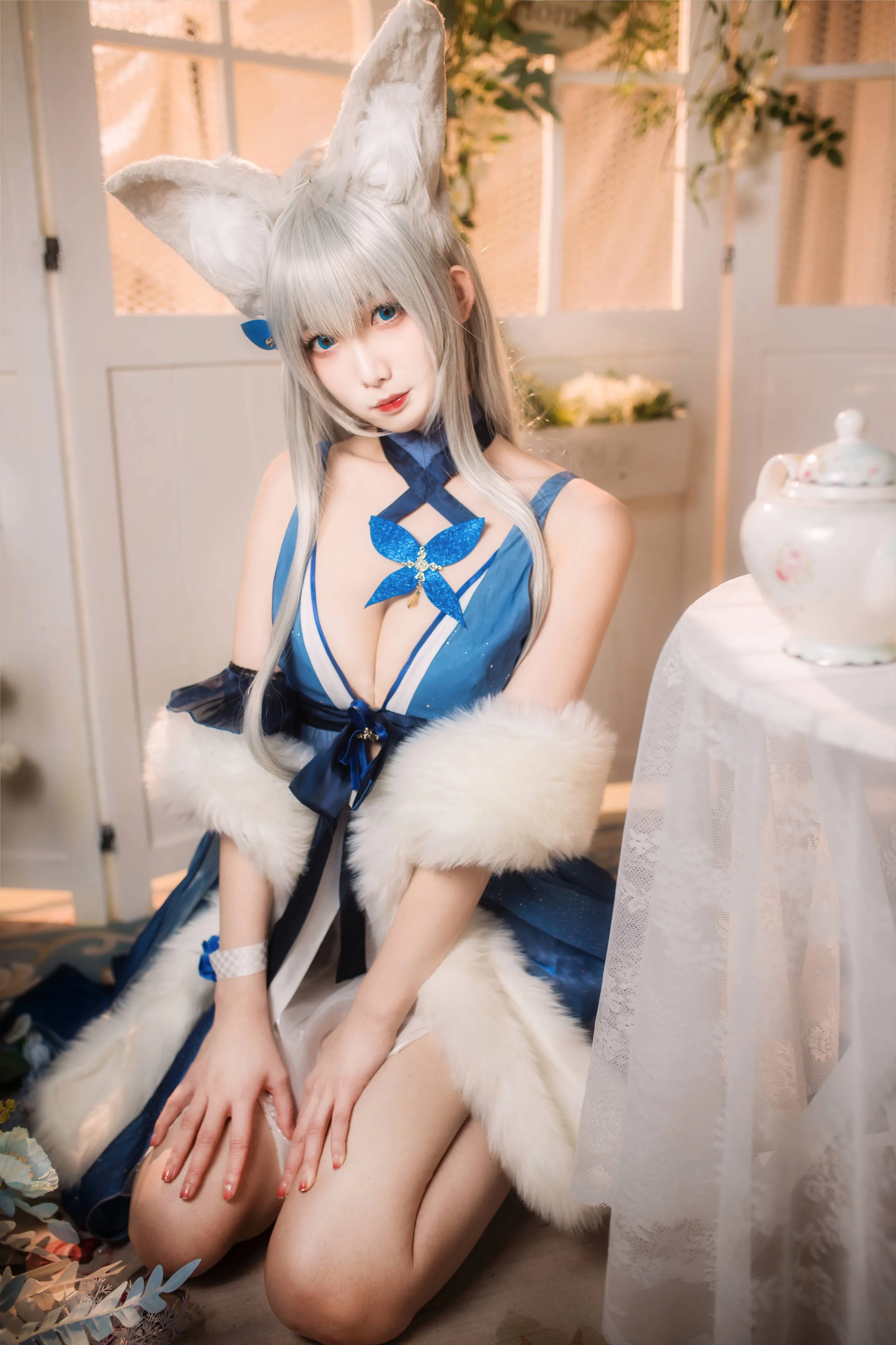 Lữ đoàn Tân Cương V - váy Shinono