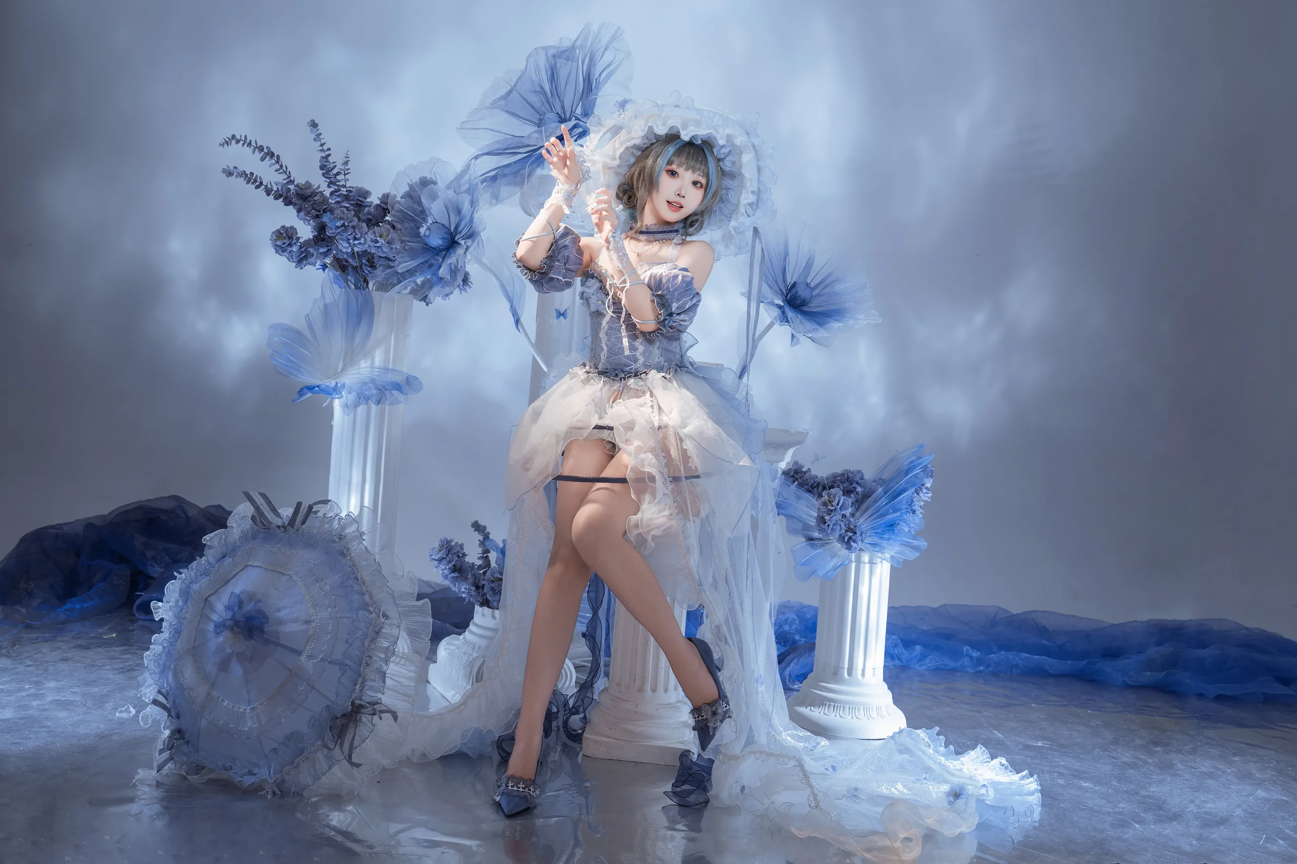 Bánh mì Fairy - Azur Blue Route Cheshire váy