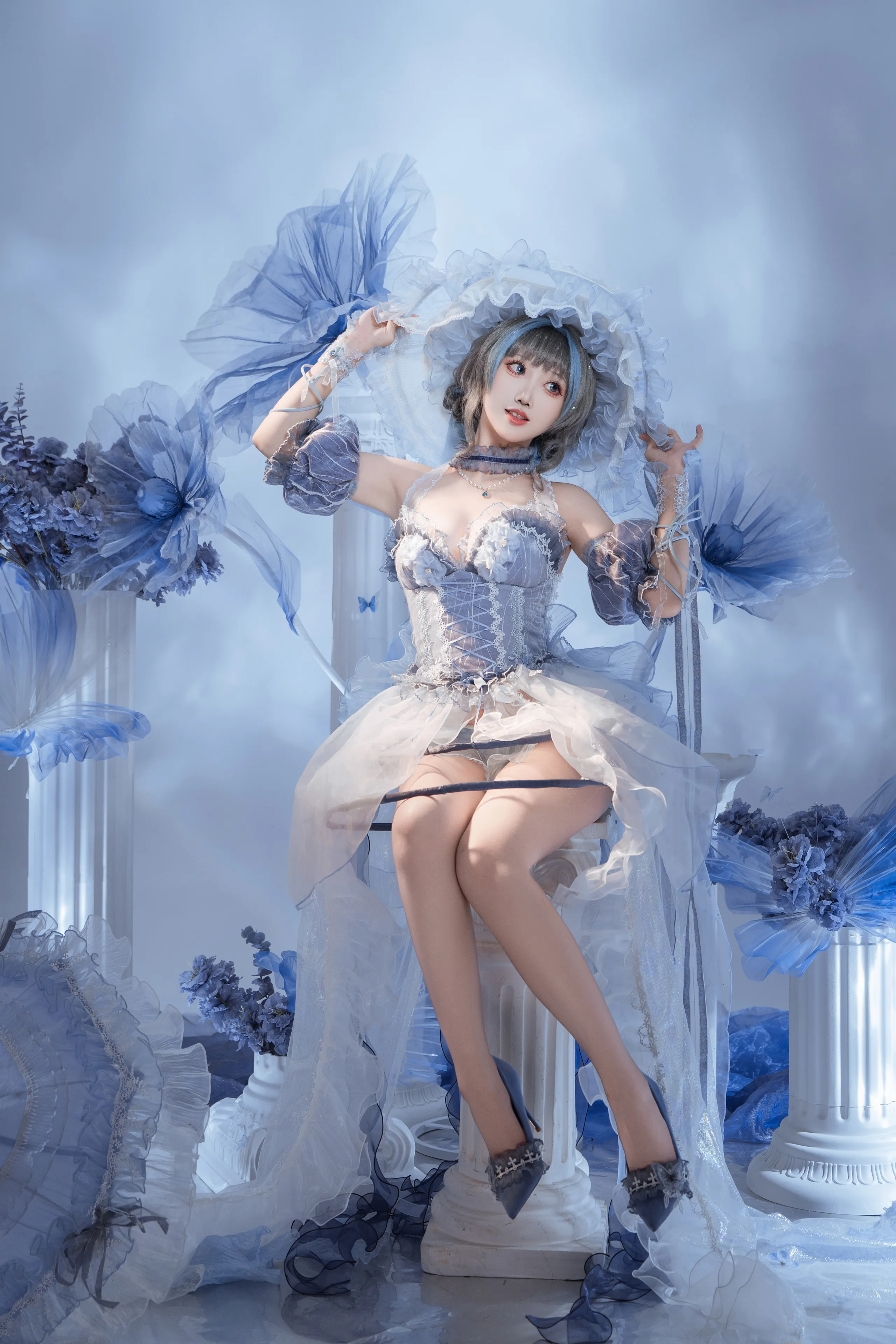 Bánh mì Fairy - Azur Blue Route Cheshire váy