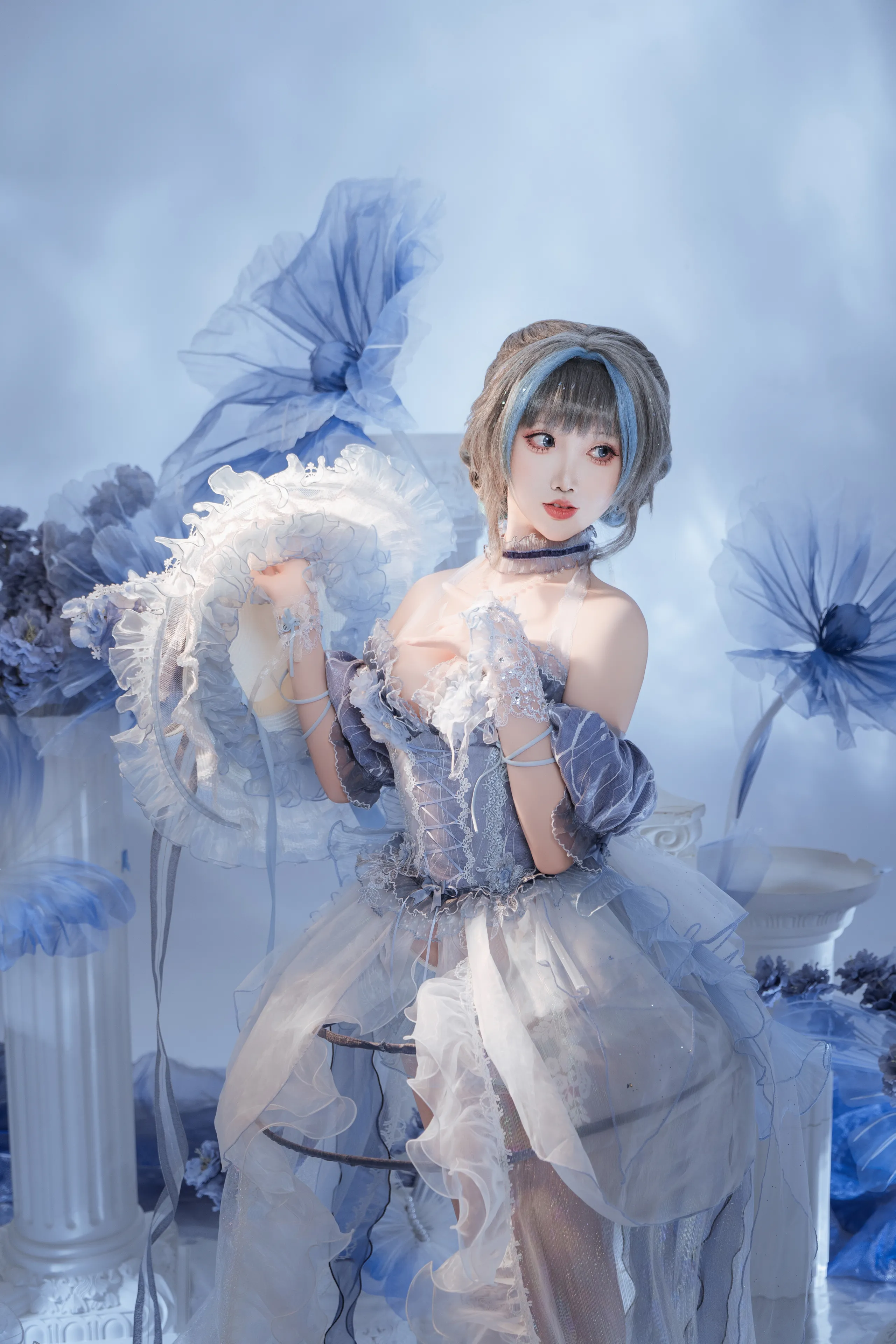 Bánh mì Fairy - Azur Blue Route Cheshire váy
